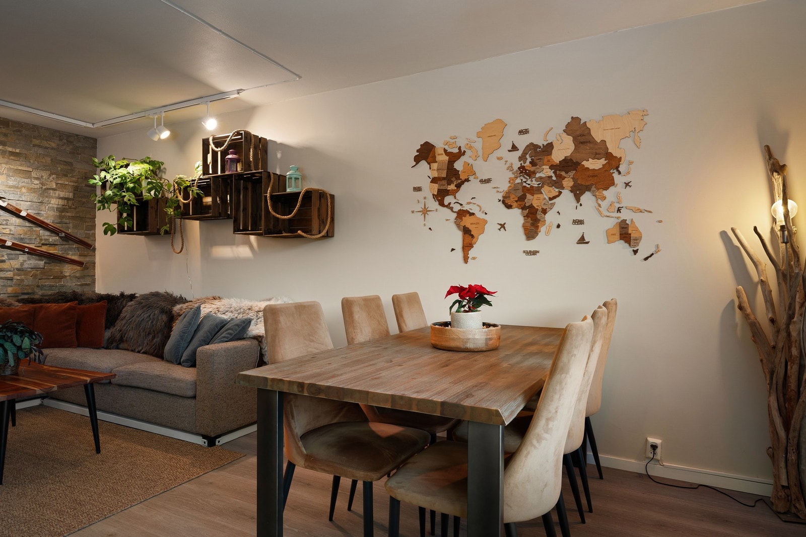 God plass til en større spisesone. Galleribilde