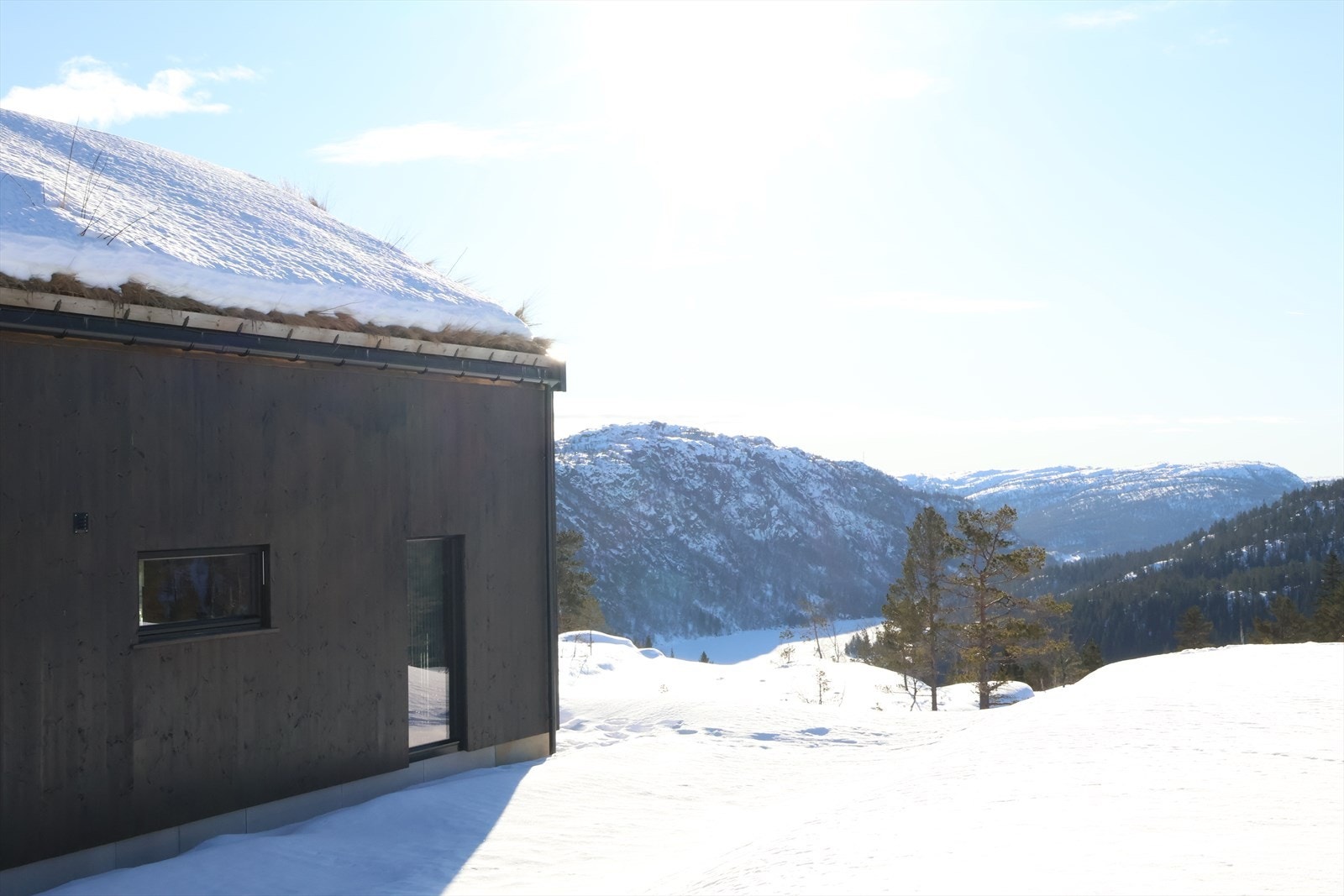 Beliggende åpent, fritt og med nydelig utsikt! Galleribilde