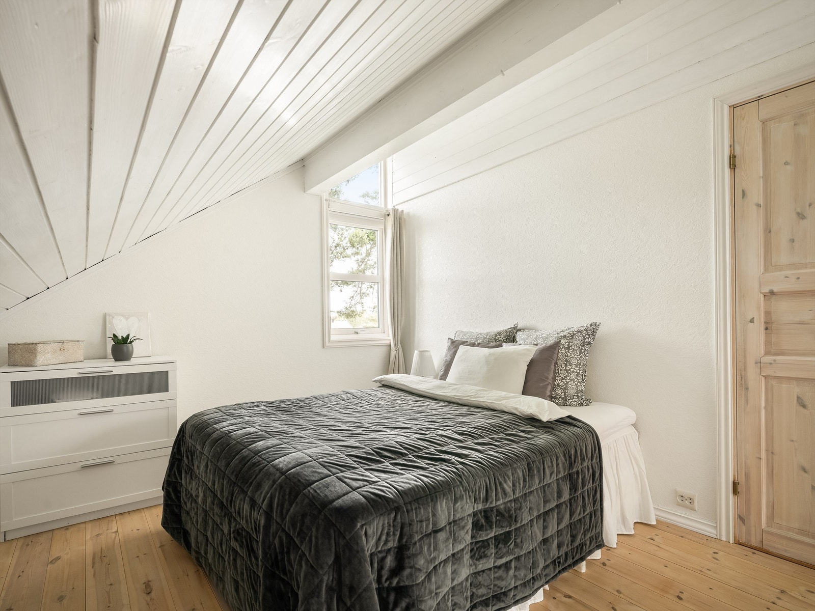 Soverom 2 i loftsetasje Galleribilde