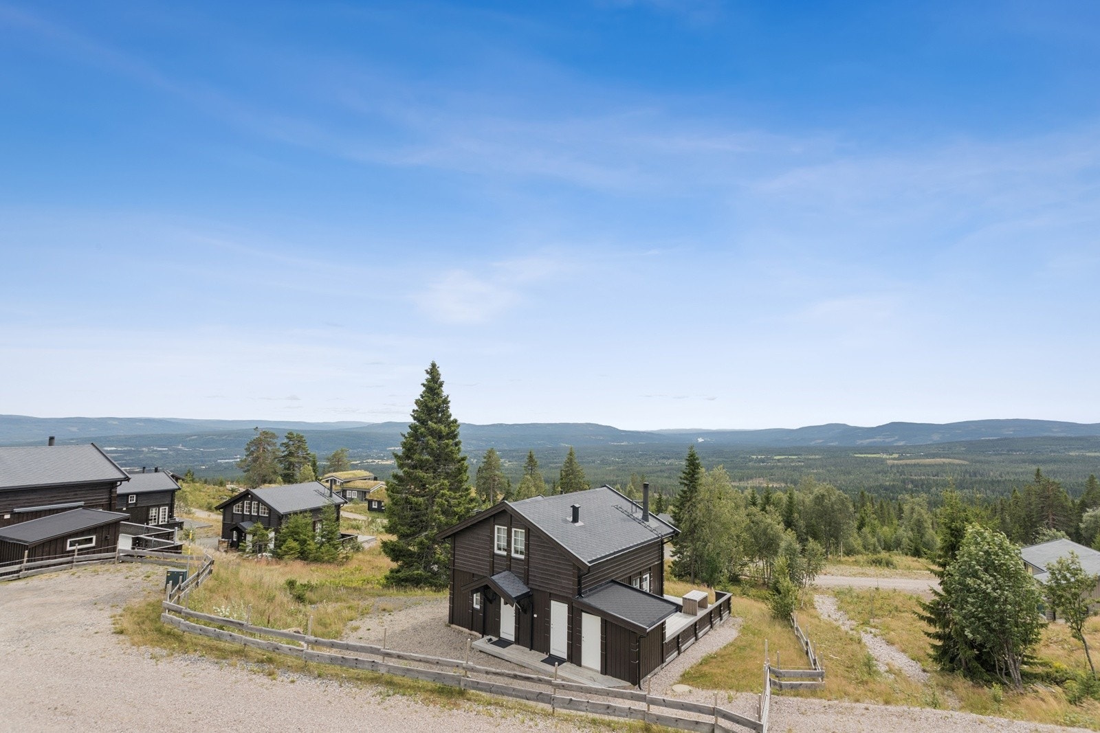 Nydelig utsikt over naturområder og bør oppleves. Galleribilde