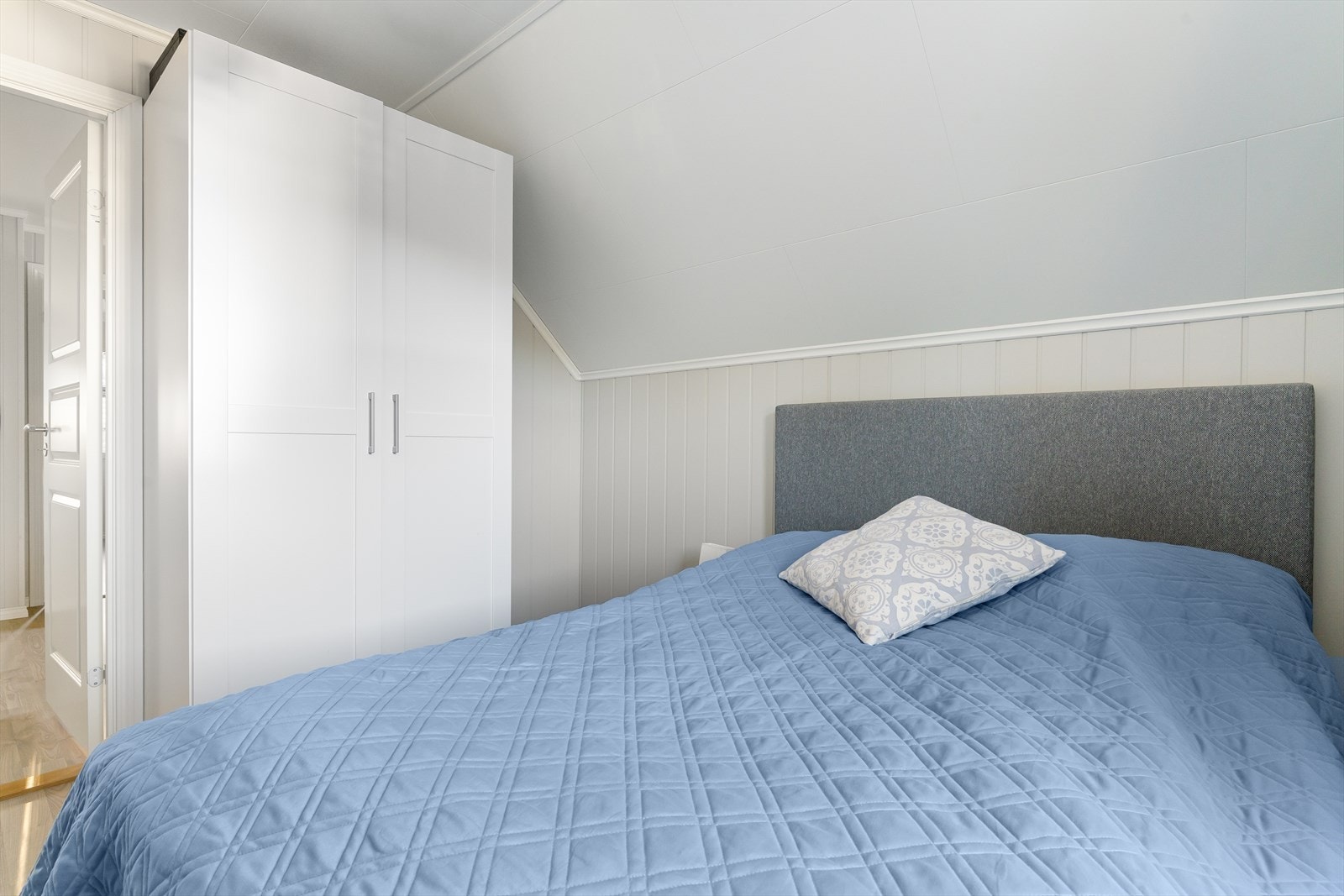 Soverom 2. Galleribilde