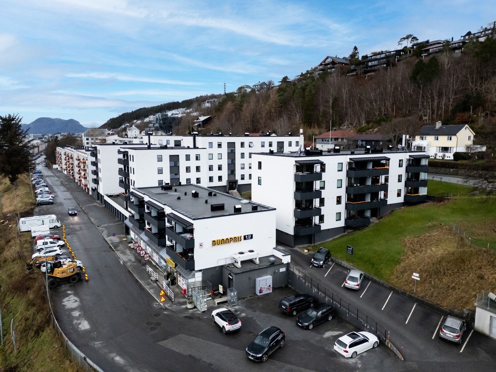 Dagligvarebutikk rett ved boligen Galleribilde