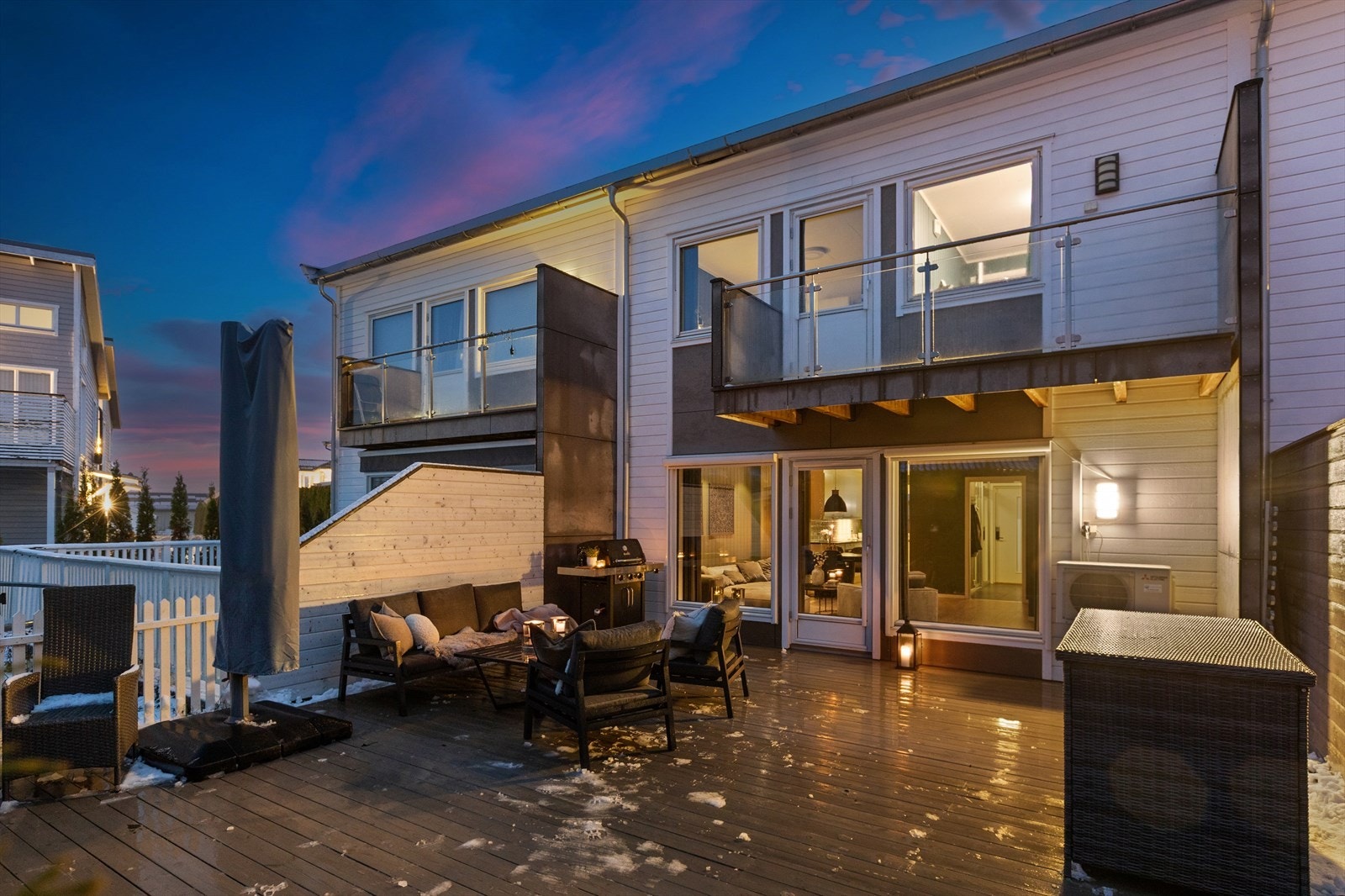 Eiendomsmegler 1 v/Jonas Lundby har gleden av å presentere Anton Nilsens Tun 10! Foto: Hege Leren Galleribilde