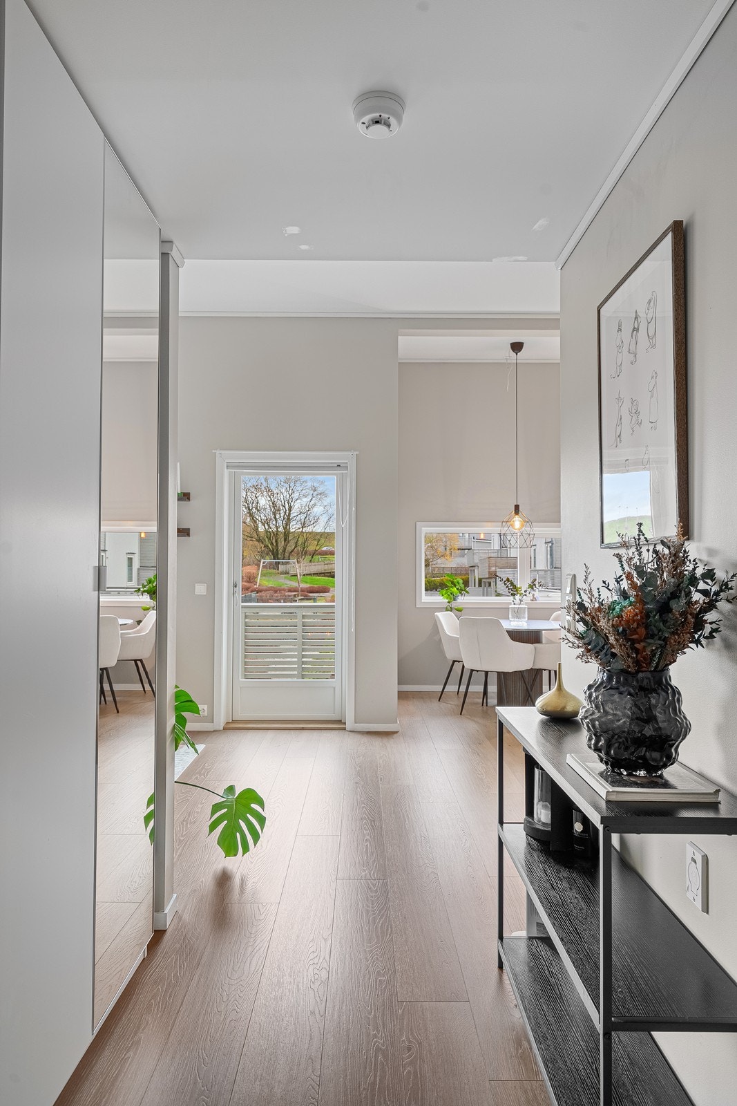 Lyst og stilrent Galleribilde