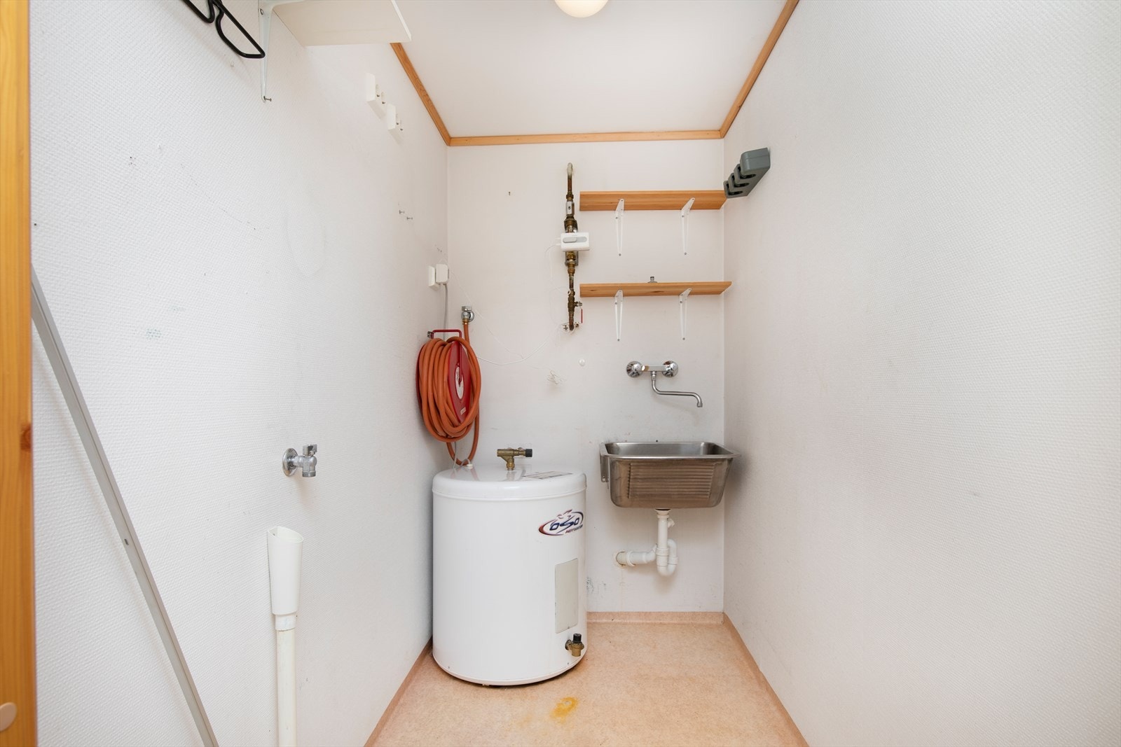 Vaskerom Galleribilde