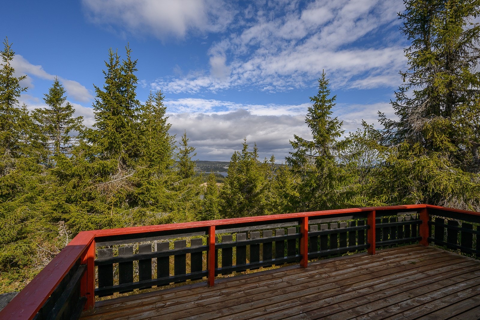 Gode muligheter til å møblere på terrassen. Galleribilde