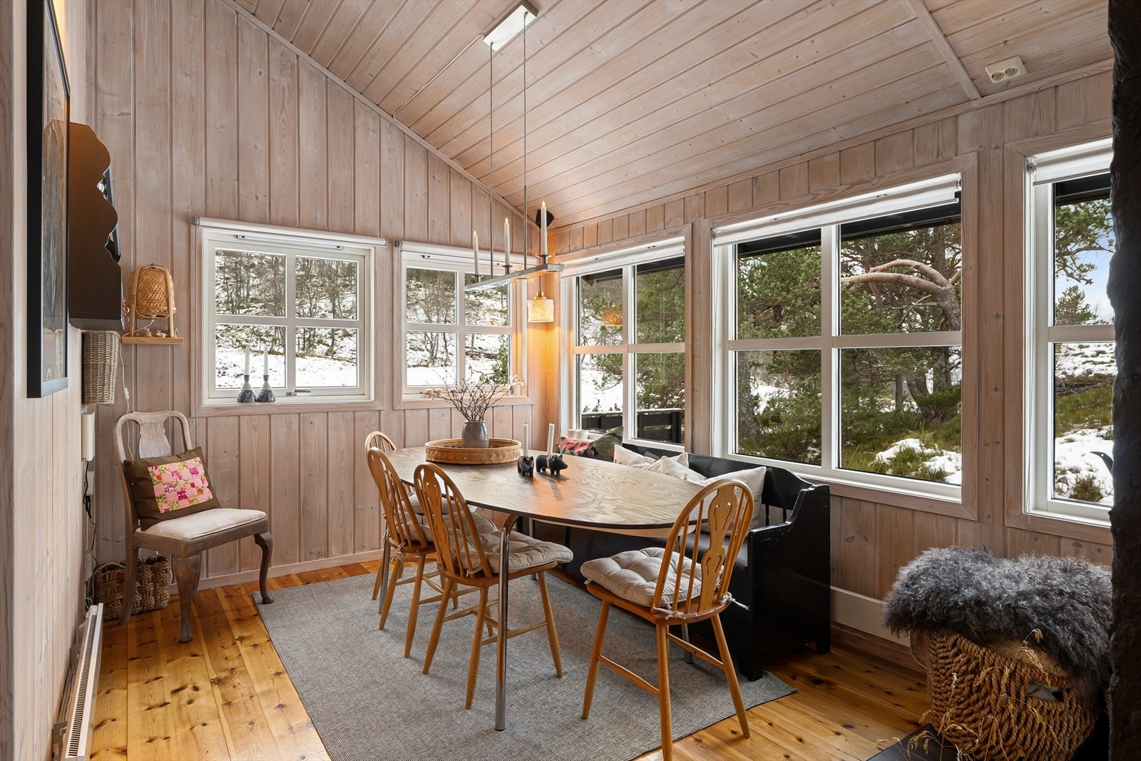 God plass til spisebordet Galleribilde