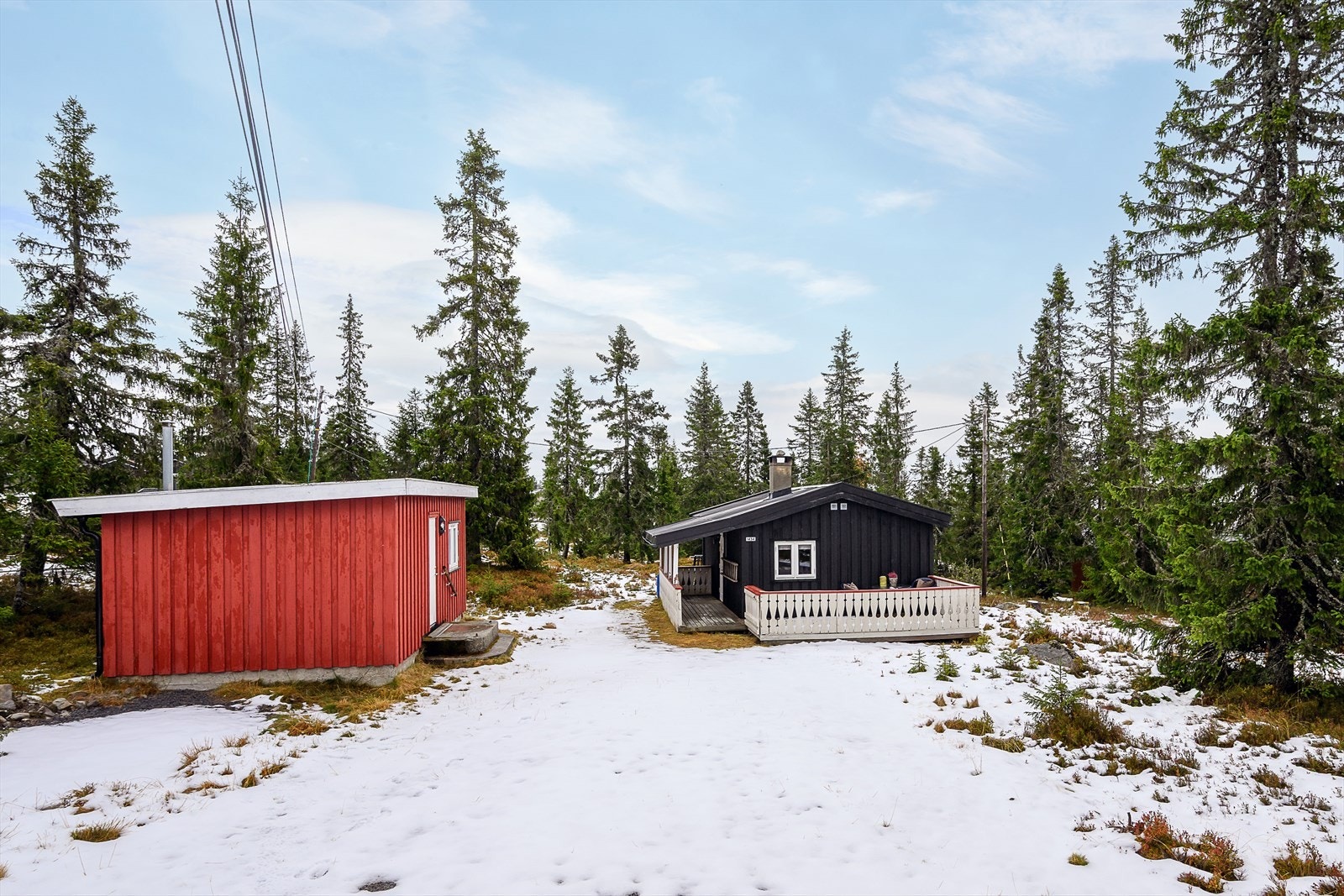 God biloppstillingsplass ved hytta. Galleribilde