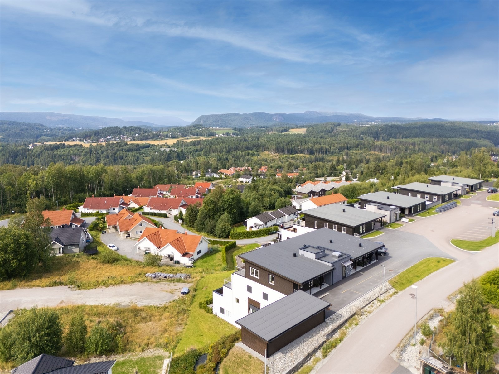 objpict_3853895633736437_0.jpg Galleribilde