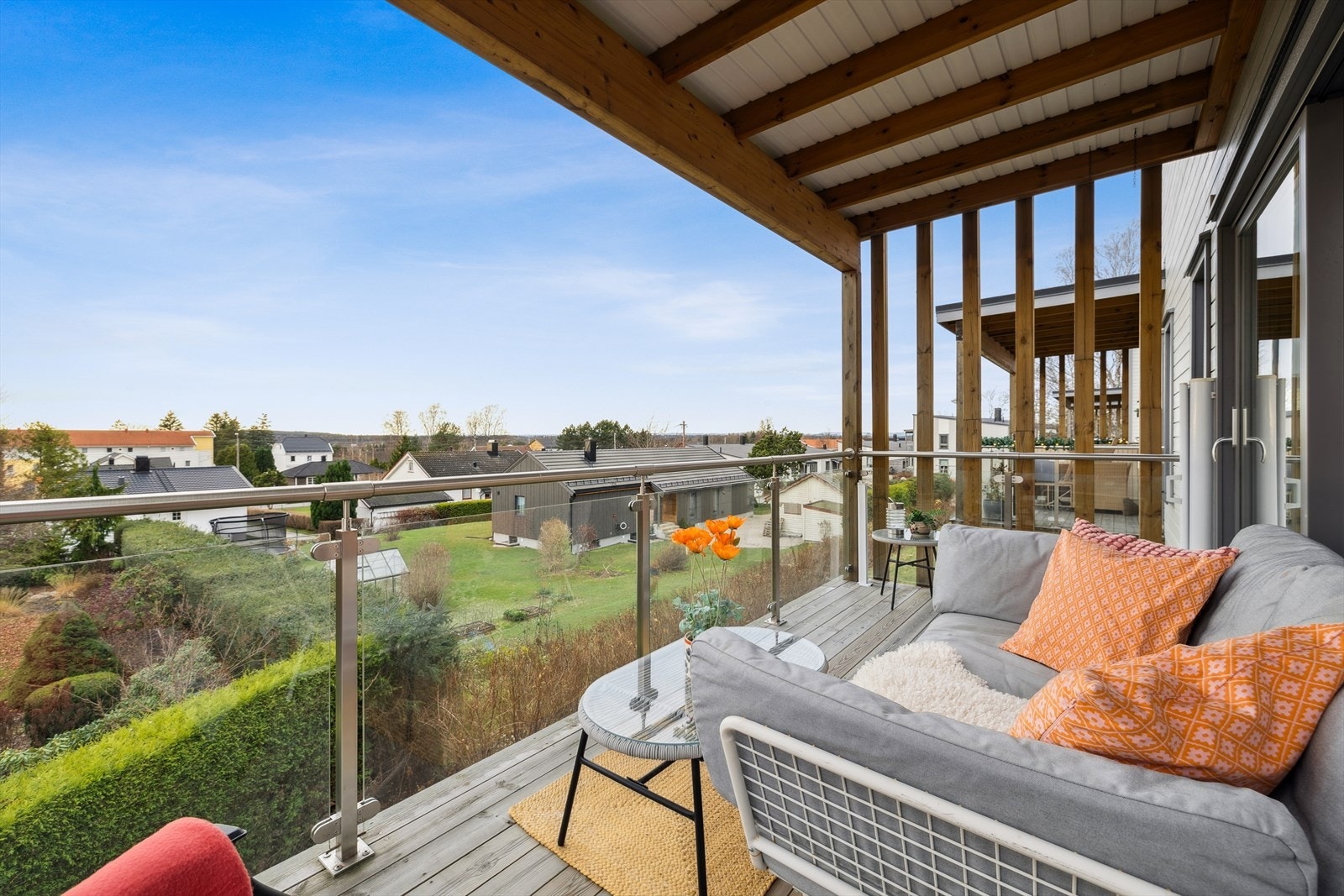 Fin intern beliggenhet med lite innsyn. Galleribilde