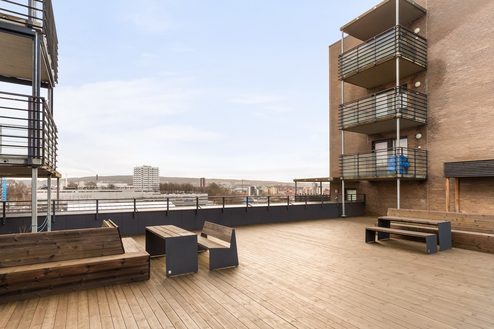 Felles takterrasse i bygget. Galleribilde