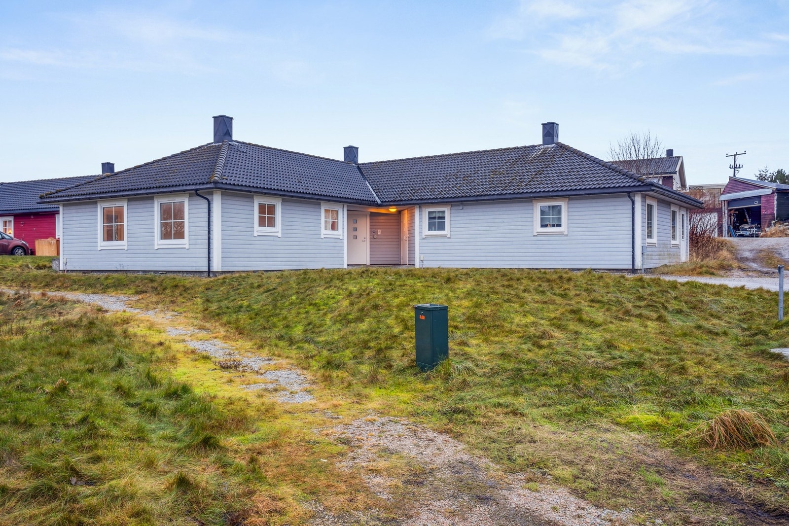 Her bor man sentralt, men likevel skjermet, i et rolig boligområde med lite gjennomgangstrafikk. Galleribilde