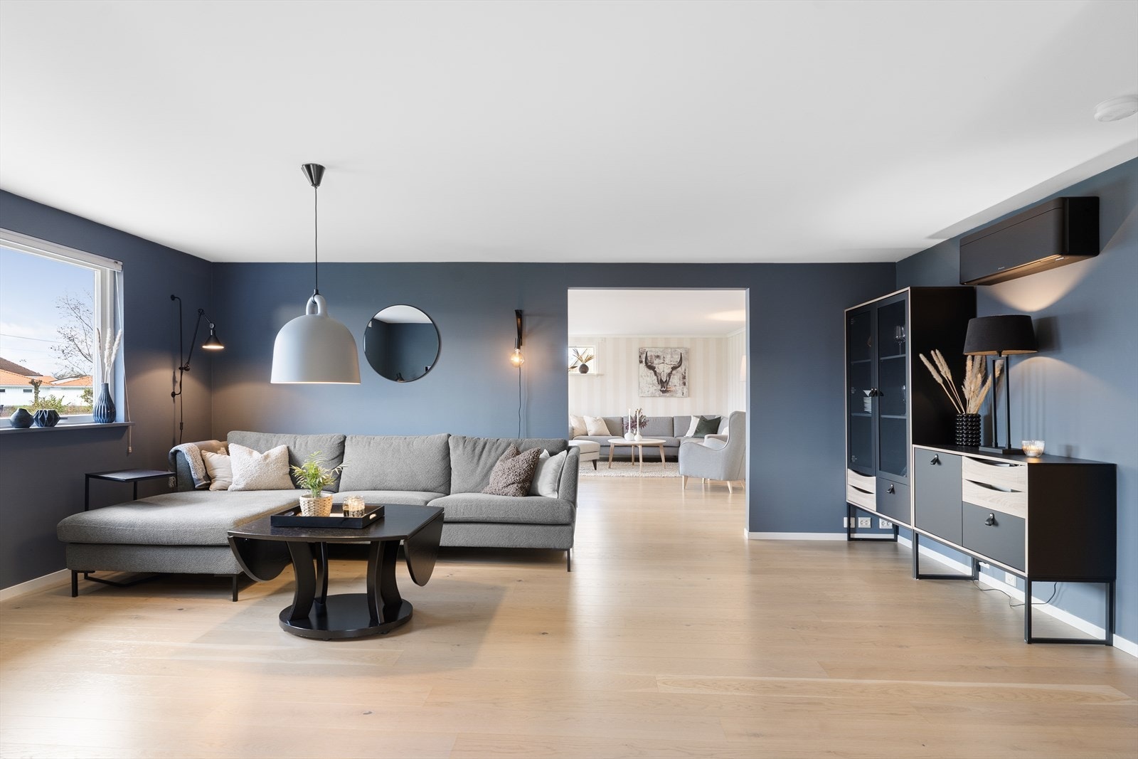 Stilen binder hele hjemmet pent sammen. Galleribilde