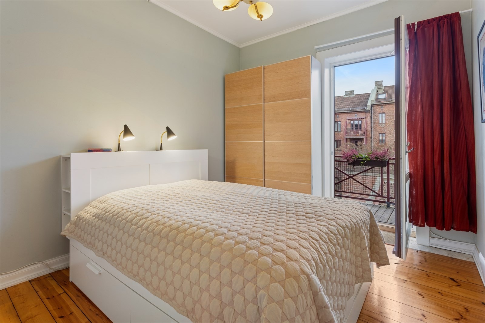 Soverom I Galleribilde