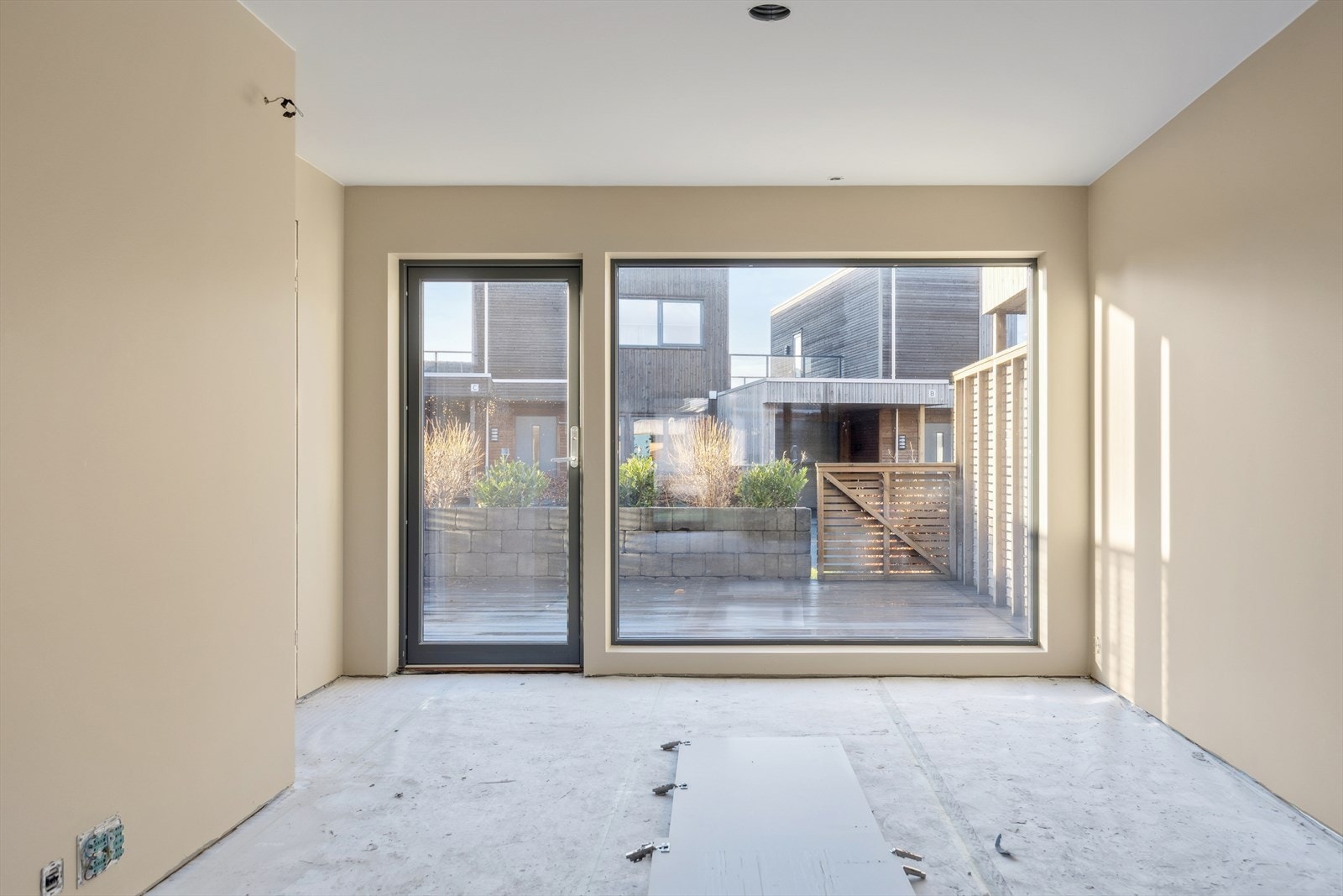 Lys og moderne stue - perfekt for å skape et hjem som passer deg. Galleribilde