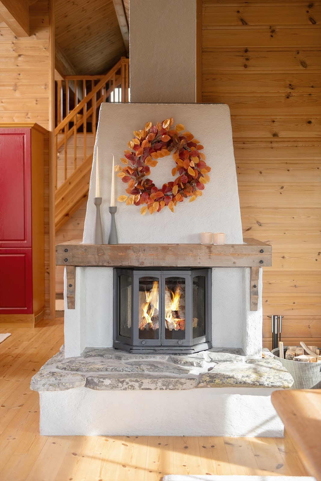 Peis med innsats sørger for ekstra god varme og sørger for ekstra hygge. Galleribilde