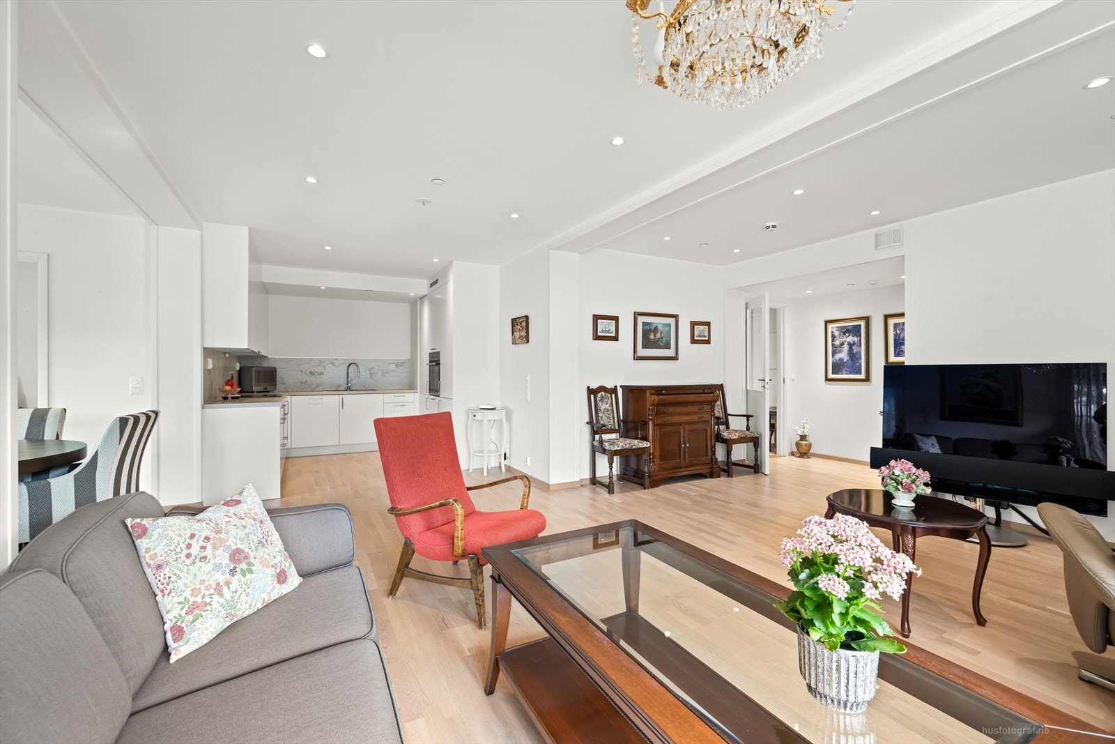 Her er det plass til sofa og bord. Galleribilde