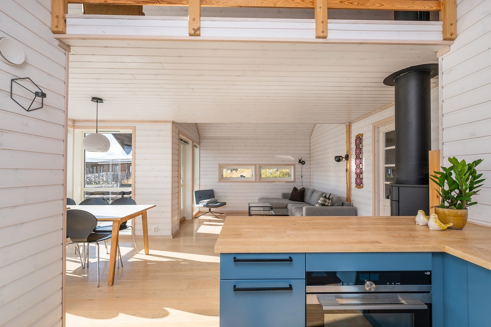 Integrerte hvitevarer i innredningen. Galleribilde