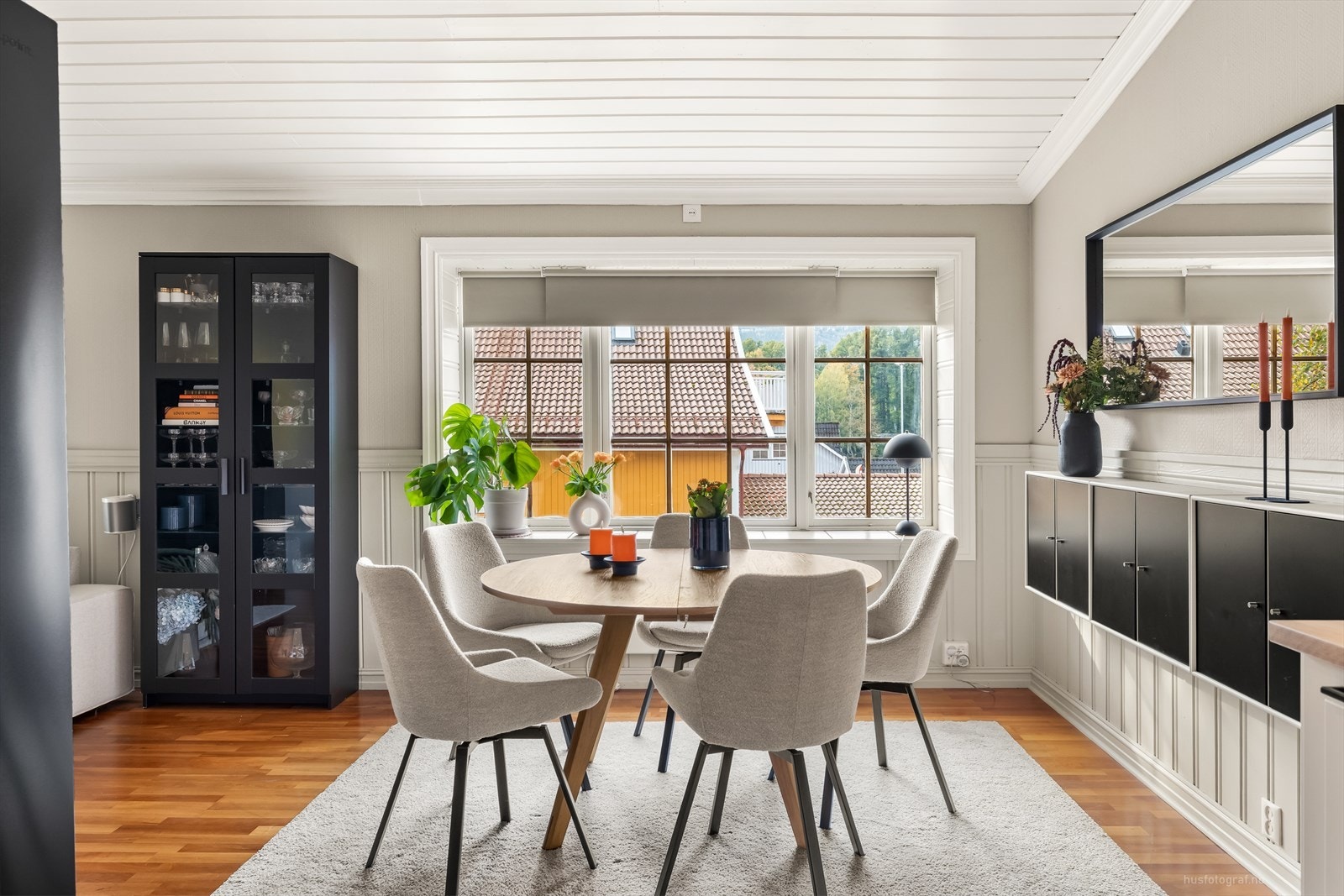 Her får du et hjem med særpreg, god standard og en lun atmosfære. Galleribilde