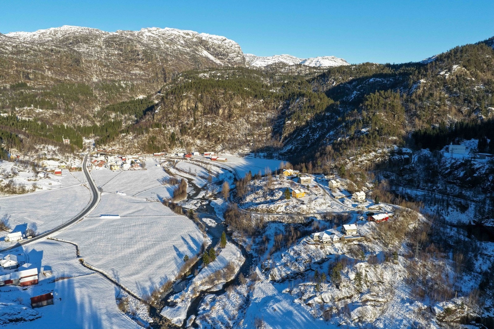 Oversikt Hellandsbygd Galleribilde