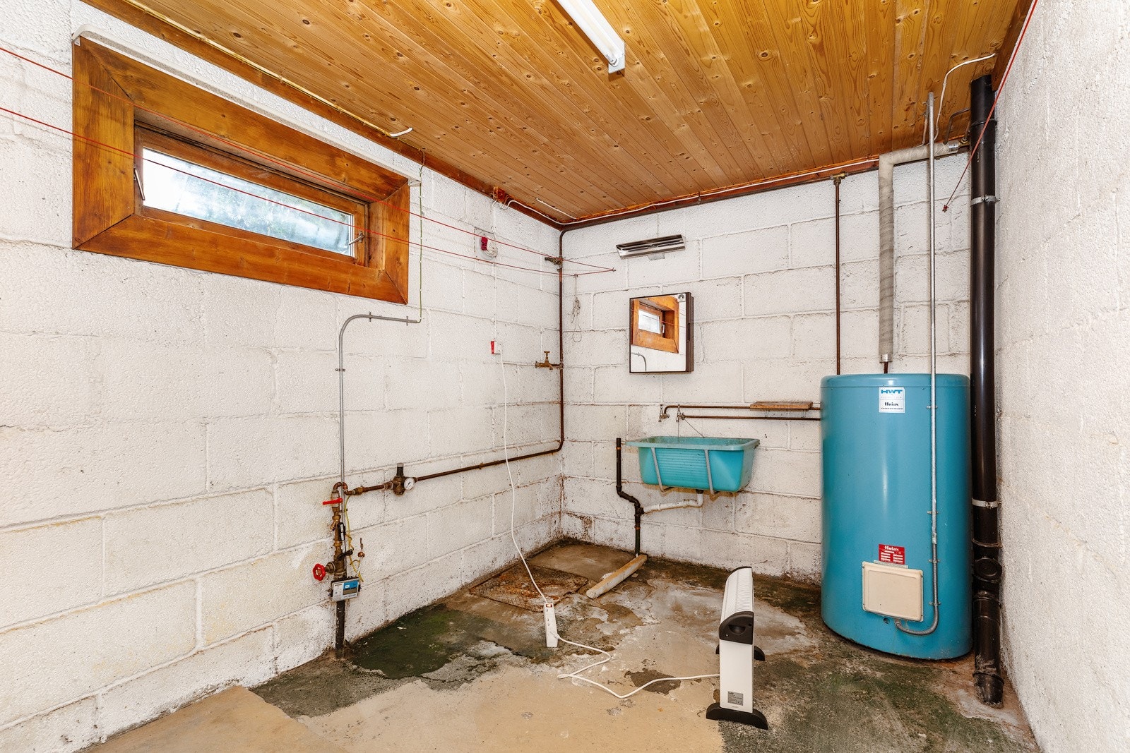 Vaskerom Galleribilde