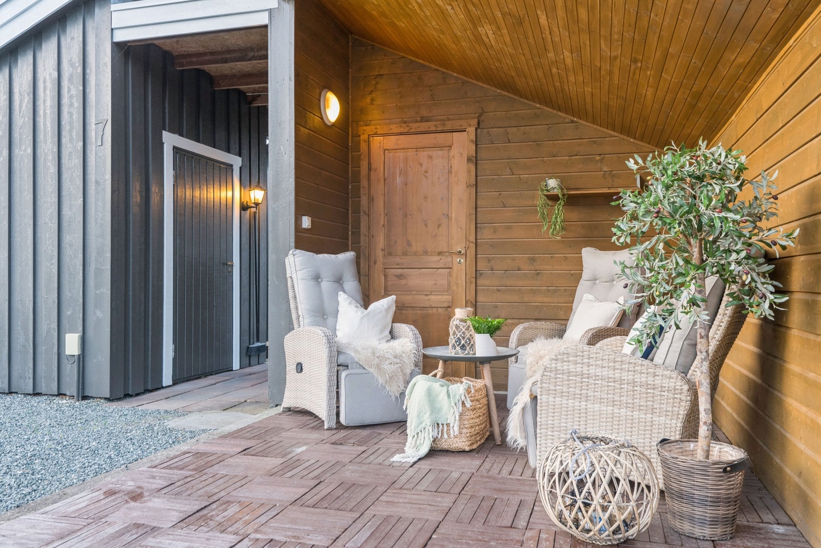 Her kan man nyte mange fine dager i solveggen, med le mot nord og vest. Galleribilde