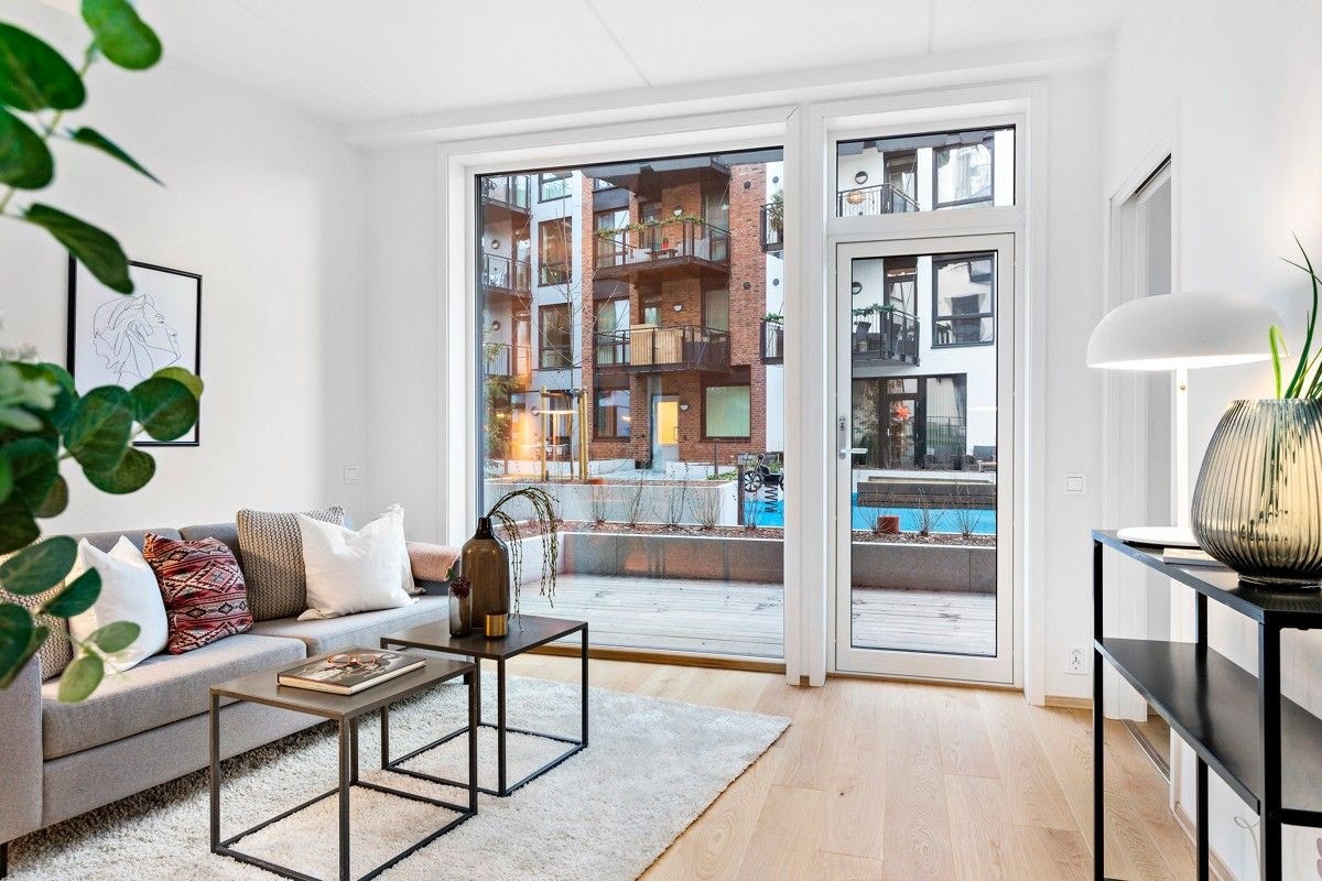 Stuen - NB, denne er malt i sorte vegger etter at bildet ble tatt Galleribilde