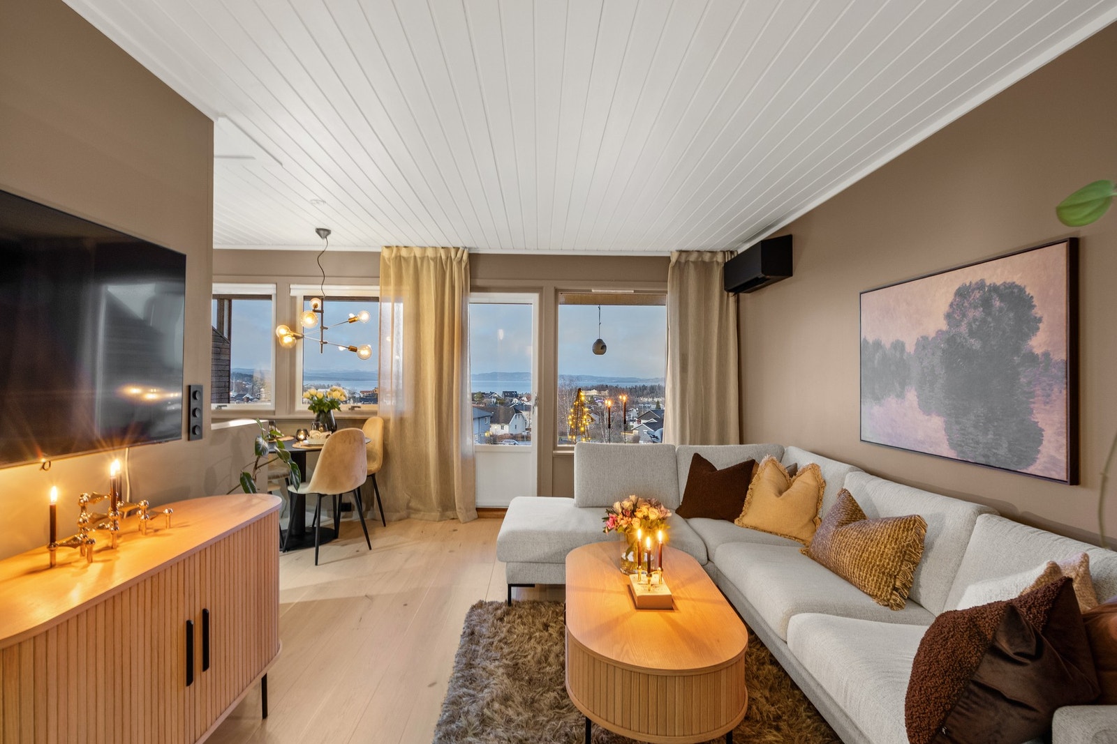 Velkommen til Fabritiusvegen 10 D, presentert av EiendomsMegler 1. Galleribilde