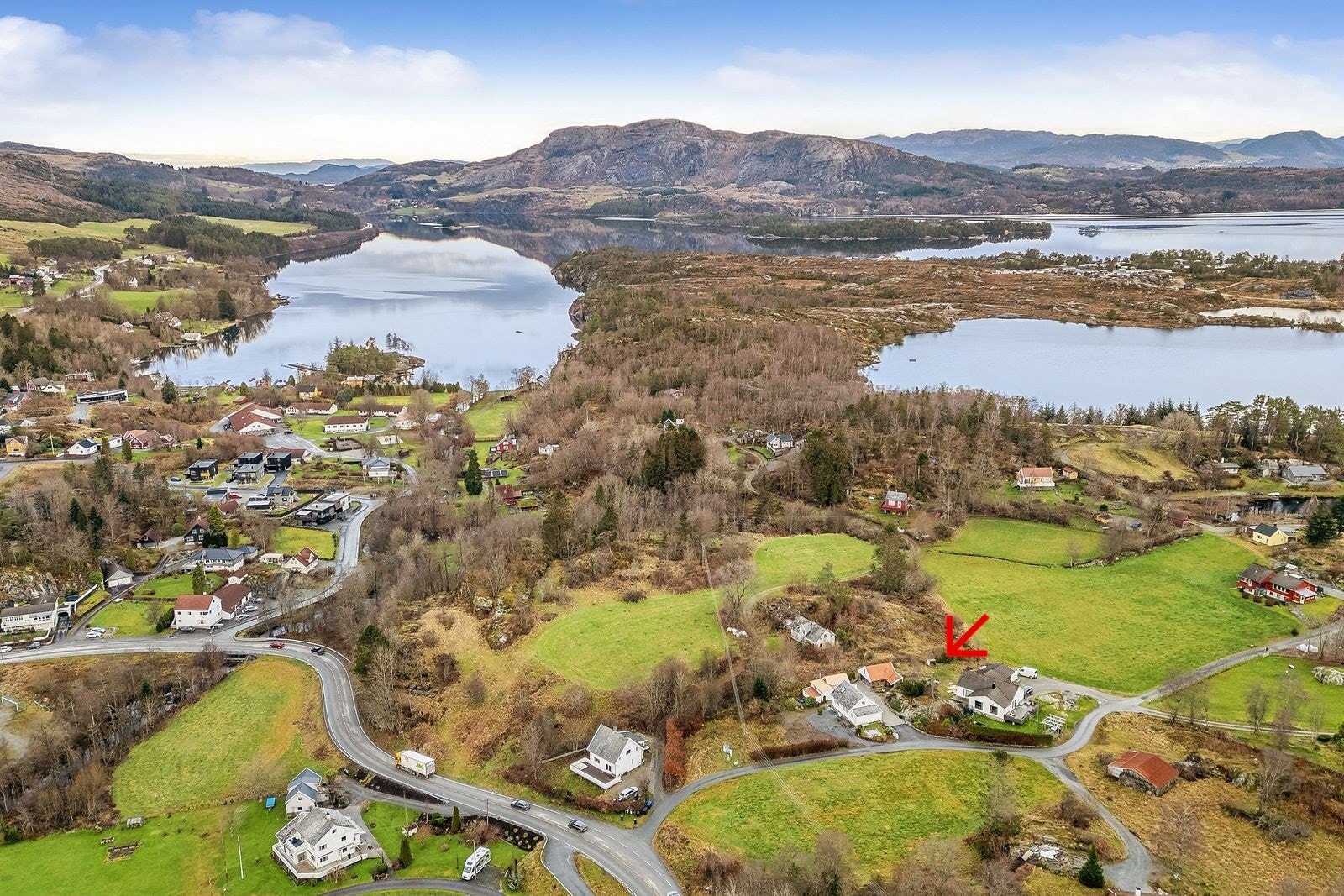 DNB Eiendom ved Tone Tjessheim Mannes har gleden av å presentere en boligtomt i Kvednanesvegen I Tysvær kommune! Galleribilde