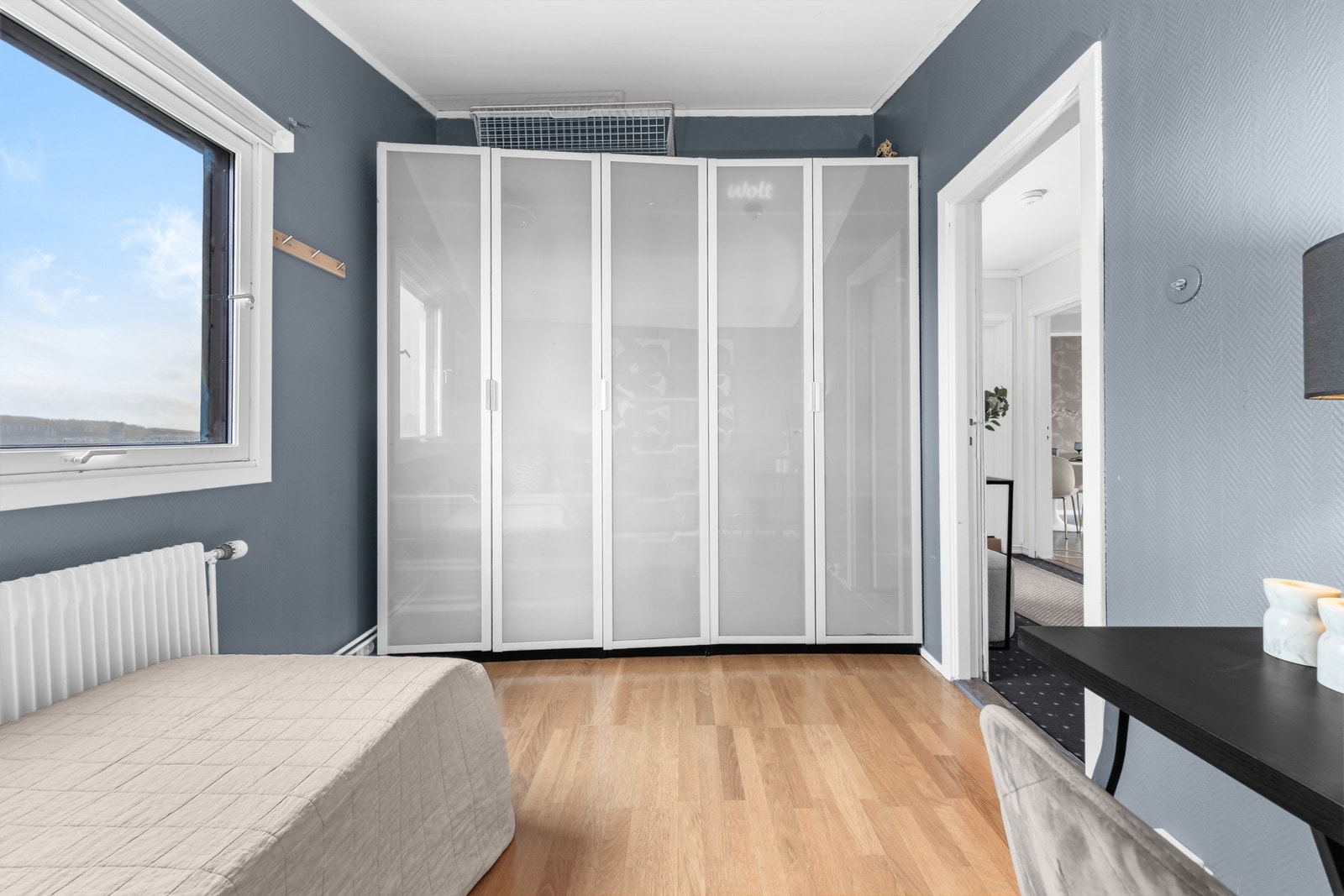 Soverom II byr også på god lagringsplass Galleribilde