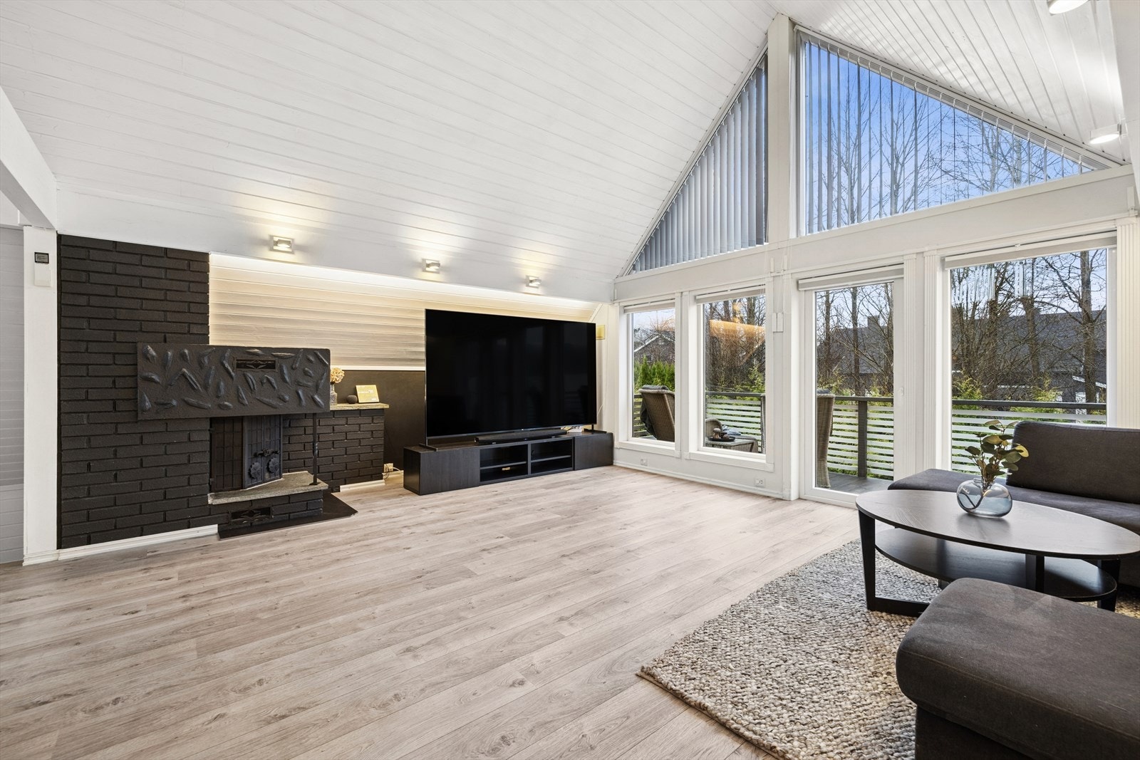 En peisovn gir god varme og lun stemning på kalde dager. Galleribilde