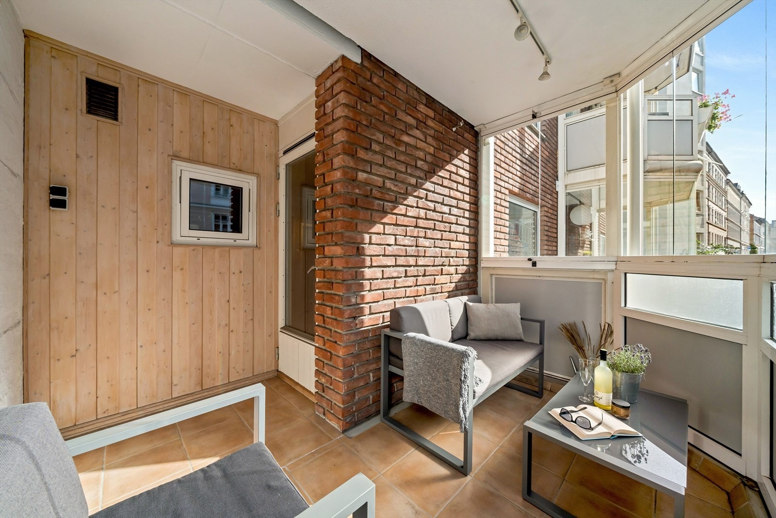 Borettslaget har et svært effektiv fellesvaskeri som er gratis å bruke til beboerne! Galleribilde