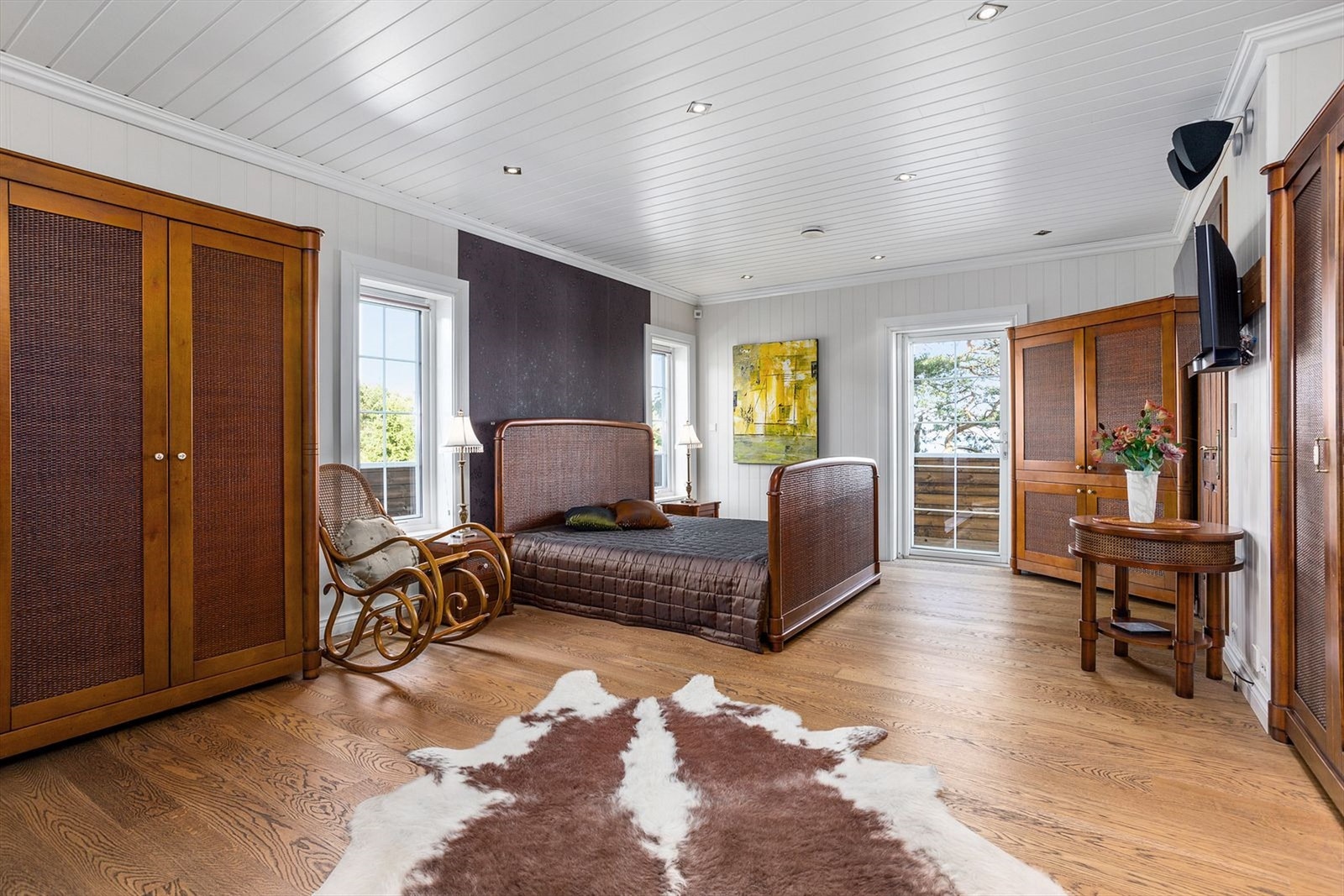 Stort soverom i hovedetasjen Galleribilde