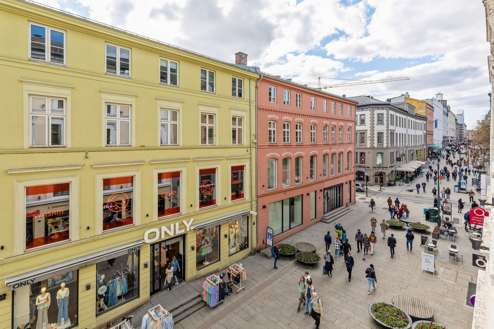 Utsikt over Karl Johans gate Galleribilde