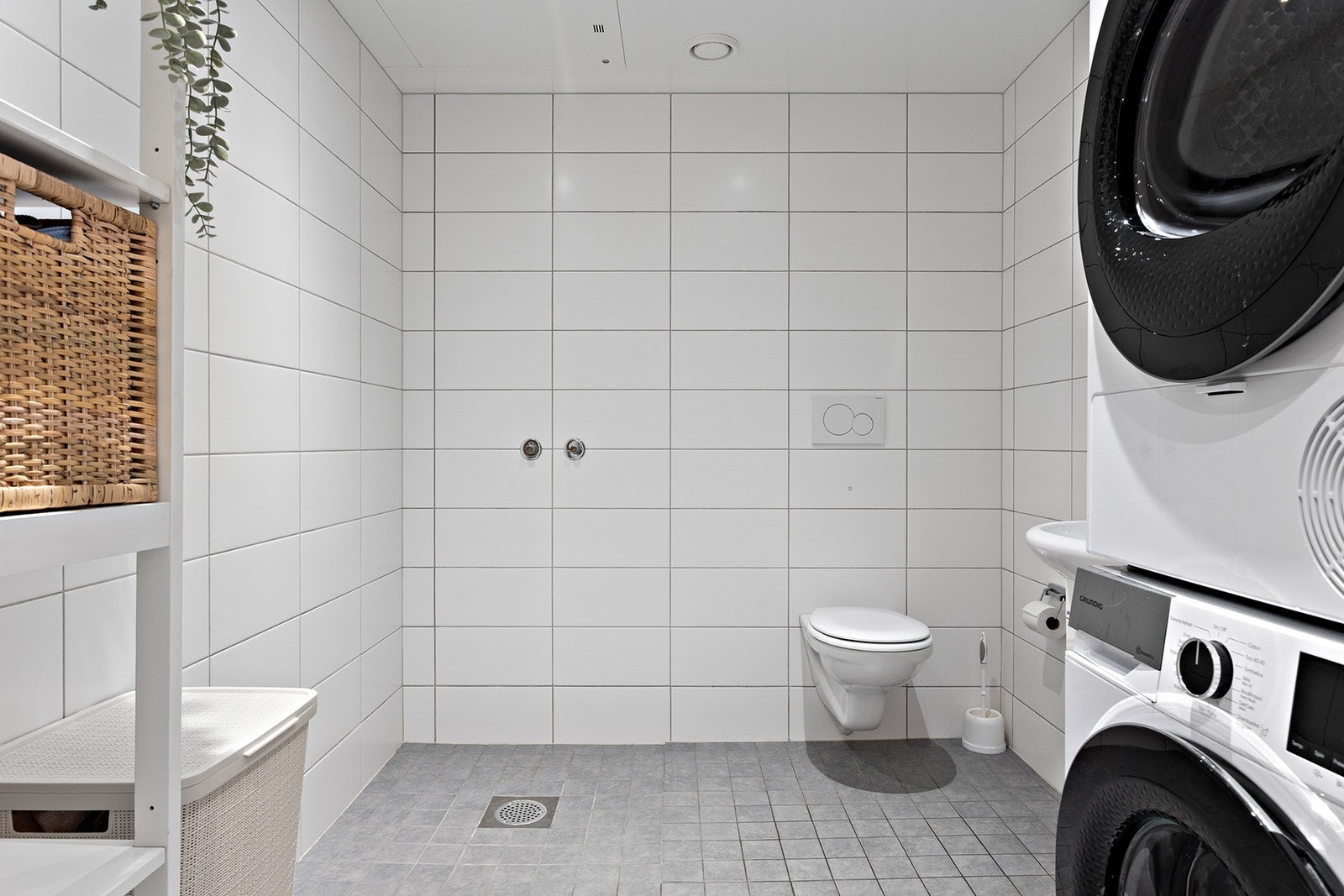 Badet måler 5 kvadratmeter og har fått tilstandsgrad 1 av takstmann. Galleribilde