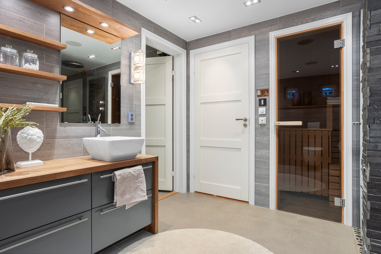 Fra badet har du inngang til badstue. Galleribilde