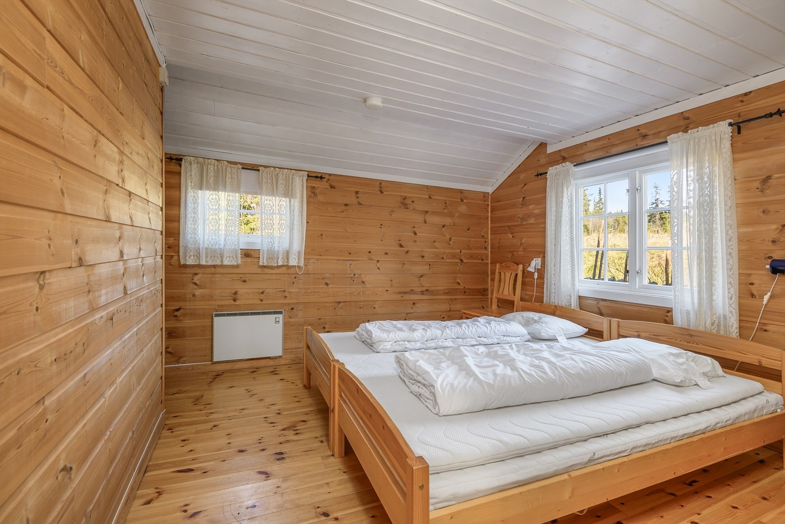 Det er 4 soverom i hytten av god størrelse Galleribilde