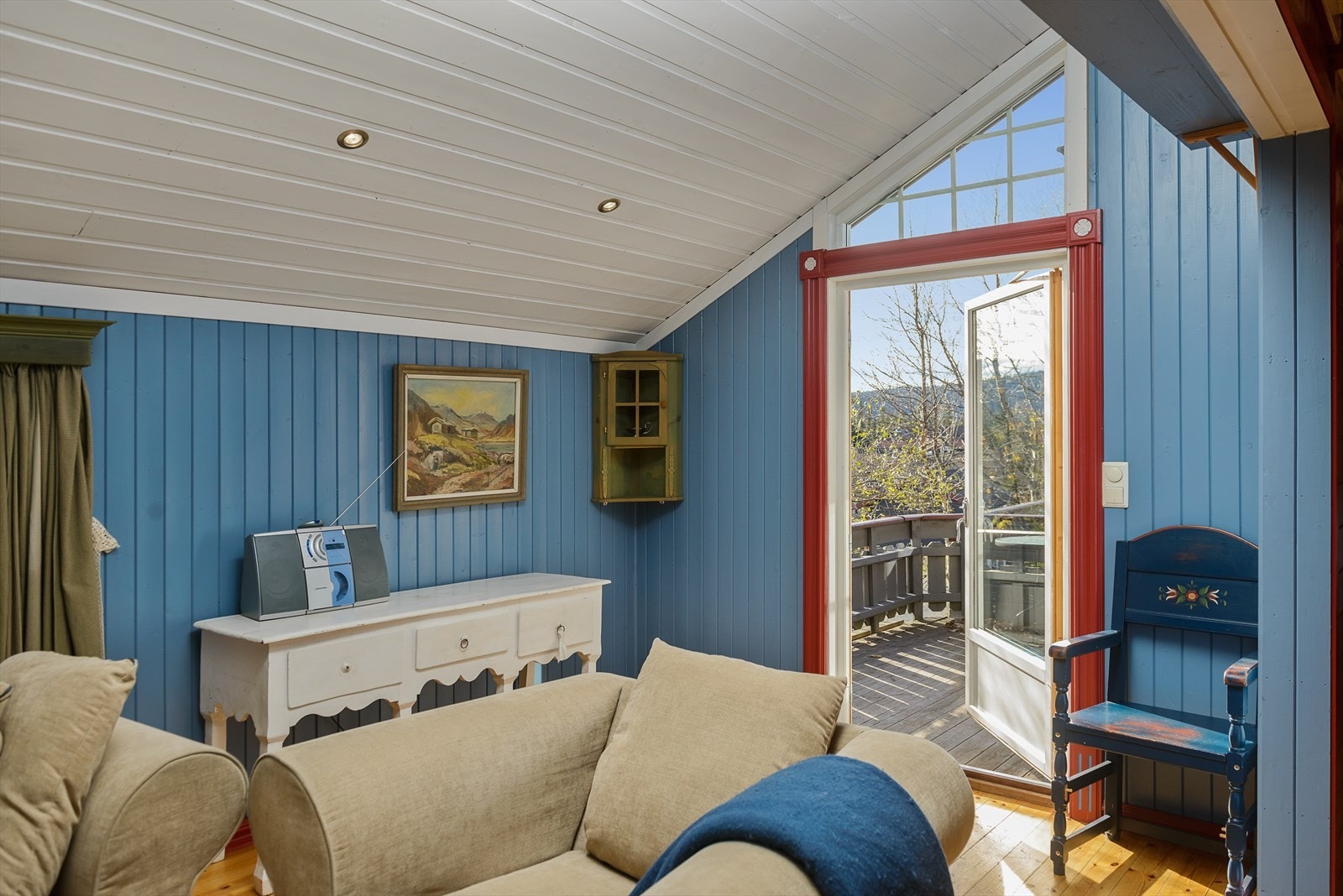 Utgang til sør-vendt veranda Galleribilde