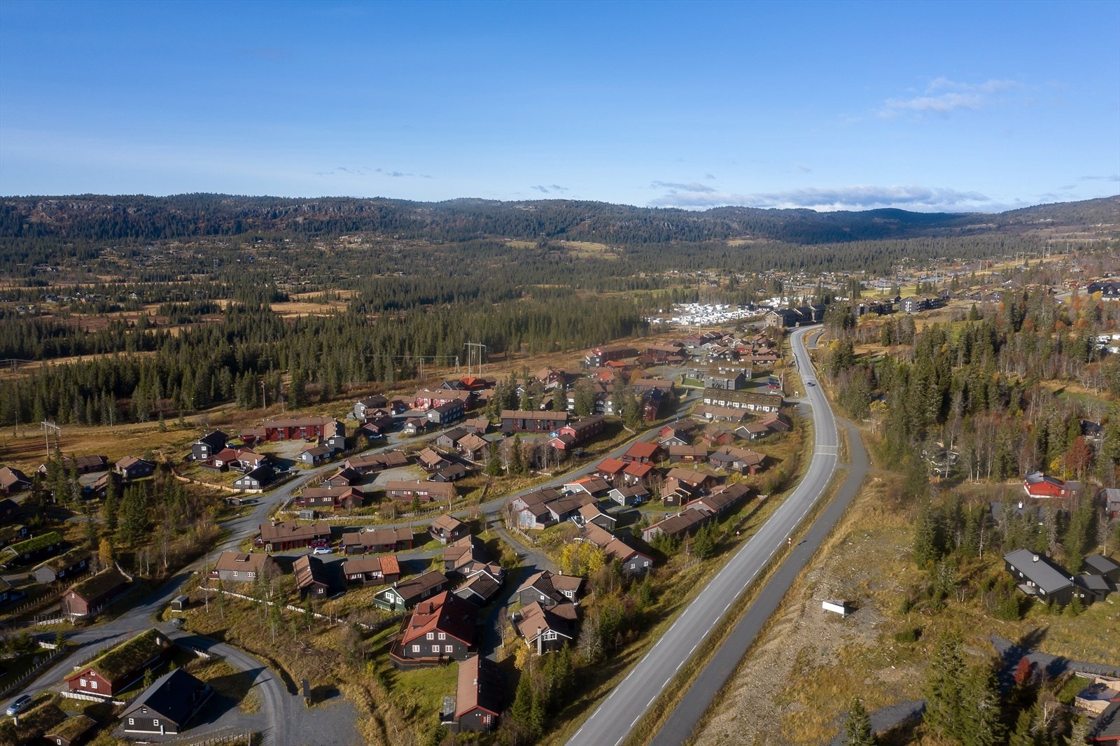 Fra eiendommen er det tilgang til fine turmuligheter til fjells Galleribilde