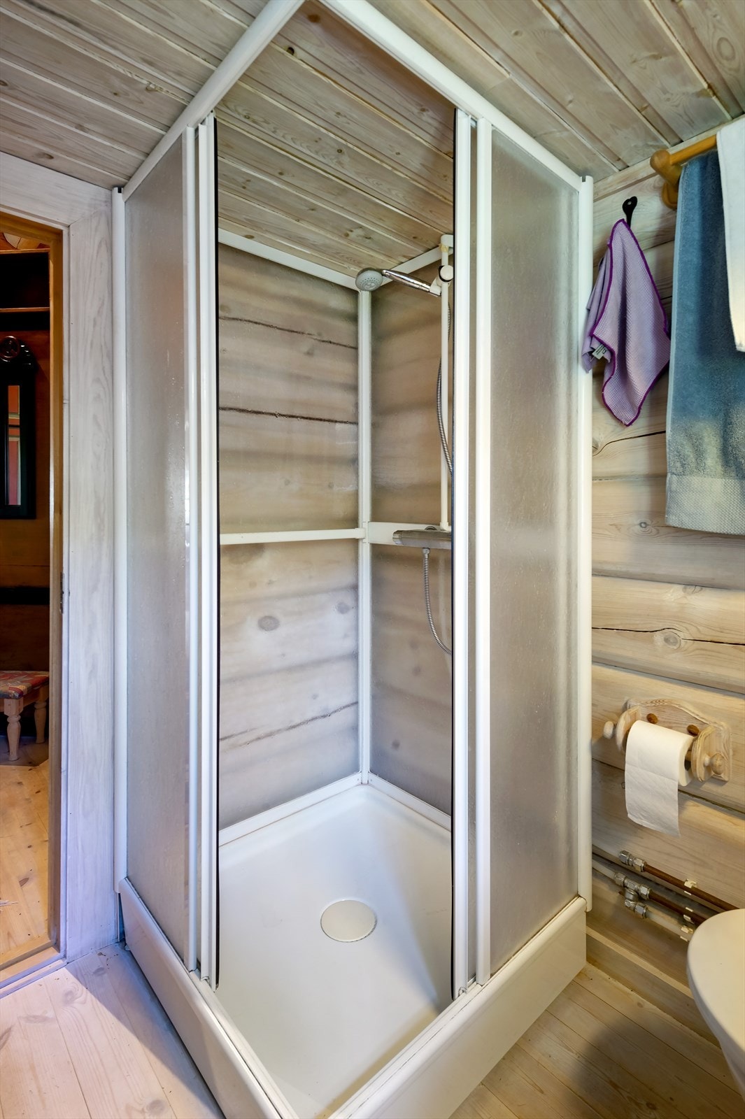 Det gjøres oppmerksom på at badet ikke er oppbygd som våtrom Galleribilde