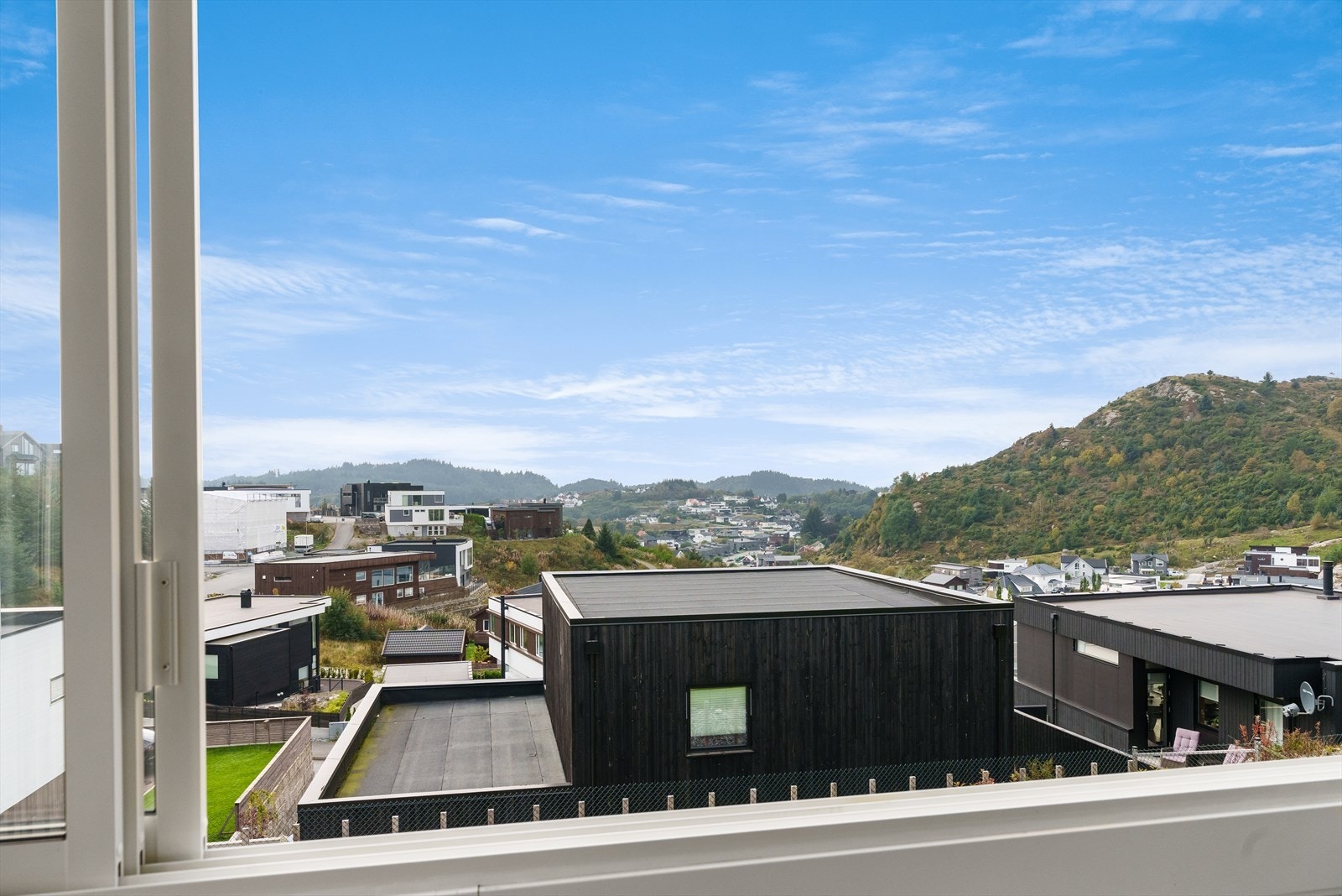 Utsikt fra terrasse Galleribilde