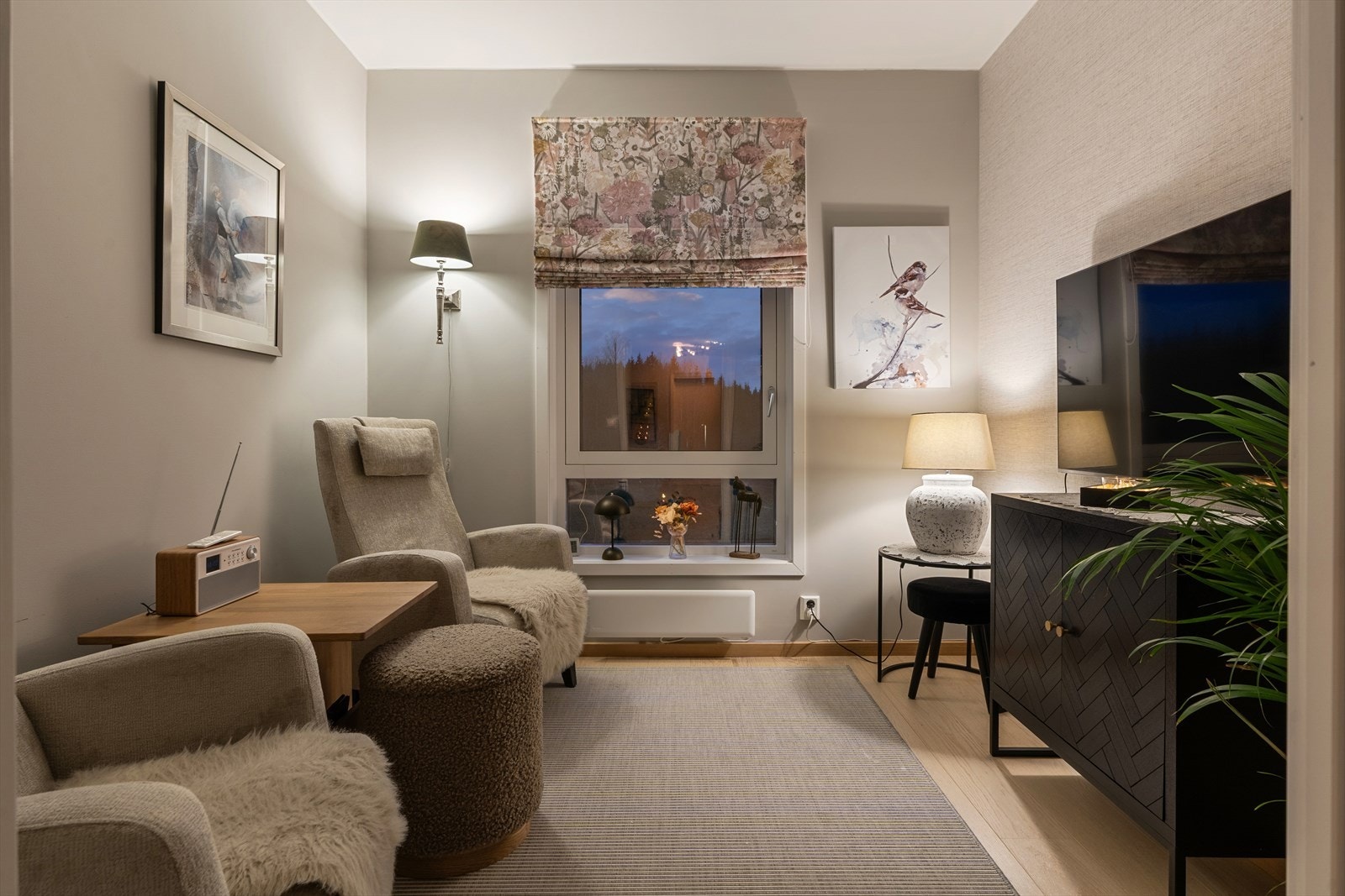 Soverom nr. 2, perfekt som gjesterom, kontor eller barnerom alt etter behov. Galleribilde