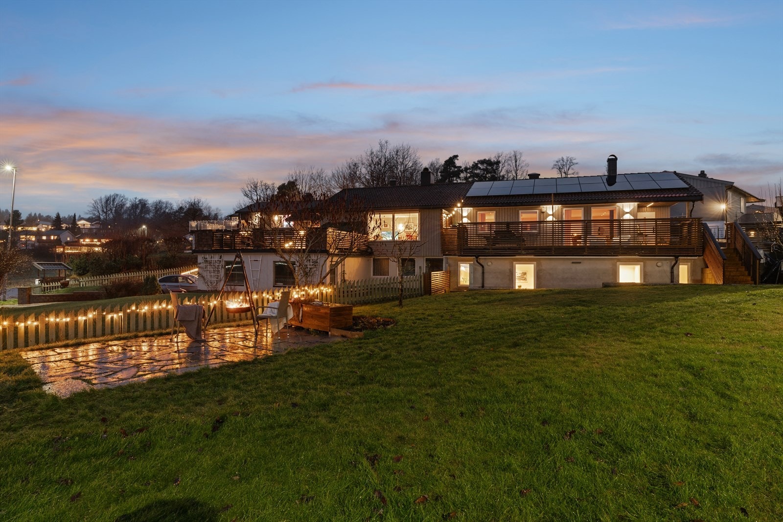 Eiendomsmegler Joachim Norum Larsen i DNB Eiendom ønsker velkommen til denne flotte boligen i Heer terrasse 1 Galleribilde