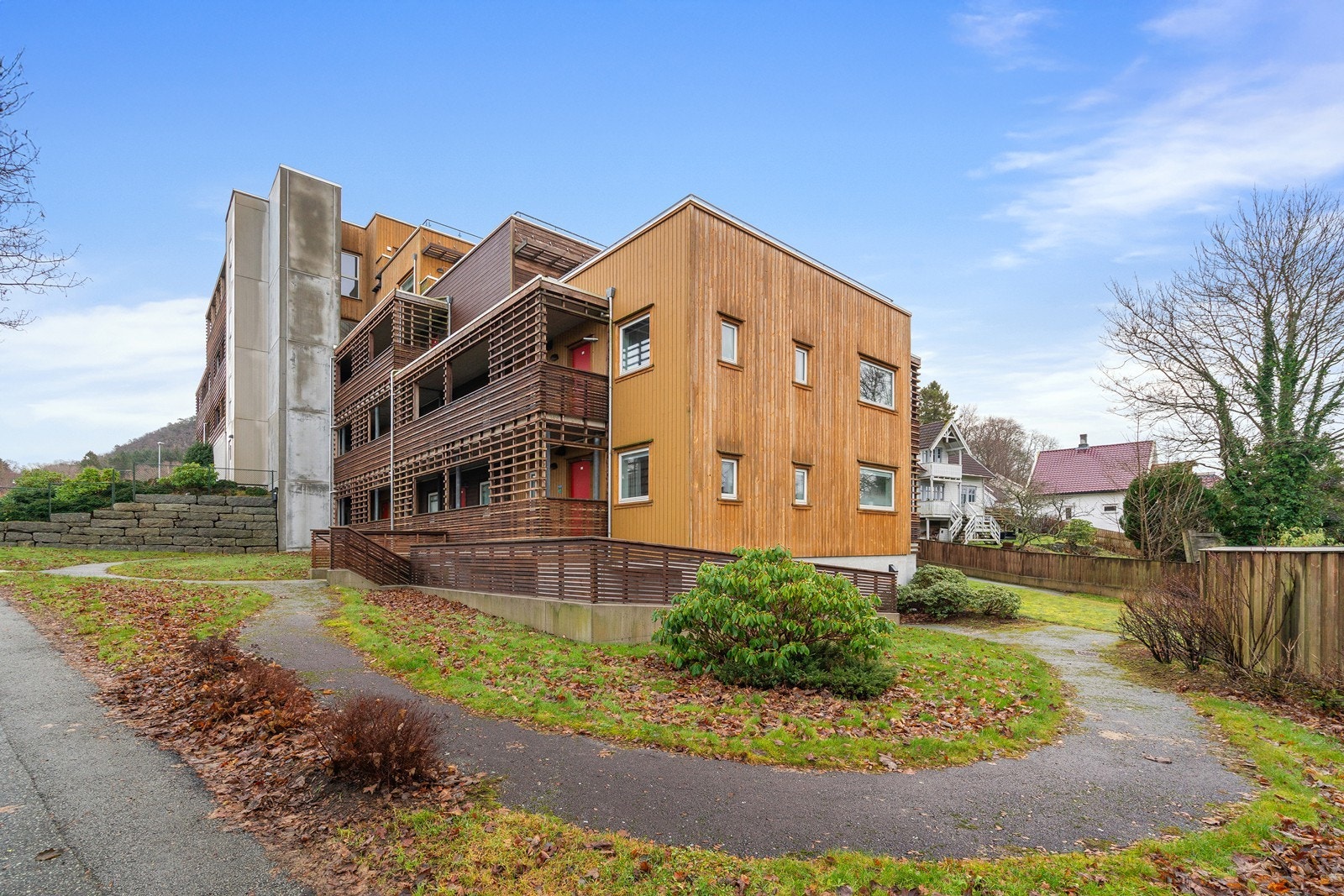 Velkommen til Hommersandbakken 12, leil. 102, presentert av Trond Kristoffersen, Aktiv Eiendomsmegling Jæren AS
Foto: Hanne Karlsen Galleribilde