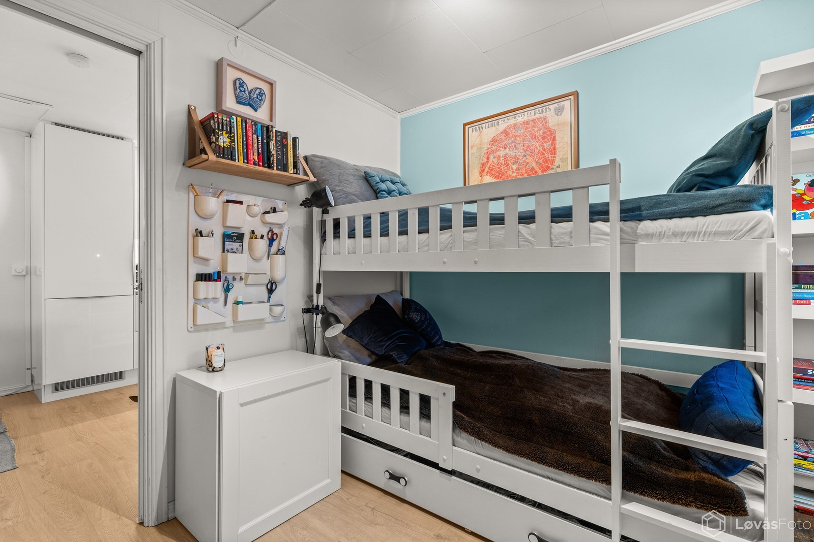 Rommet er lyst og har en arealeffektiv utforming. Galleribilde