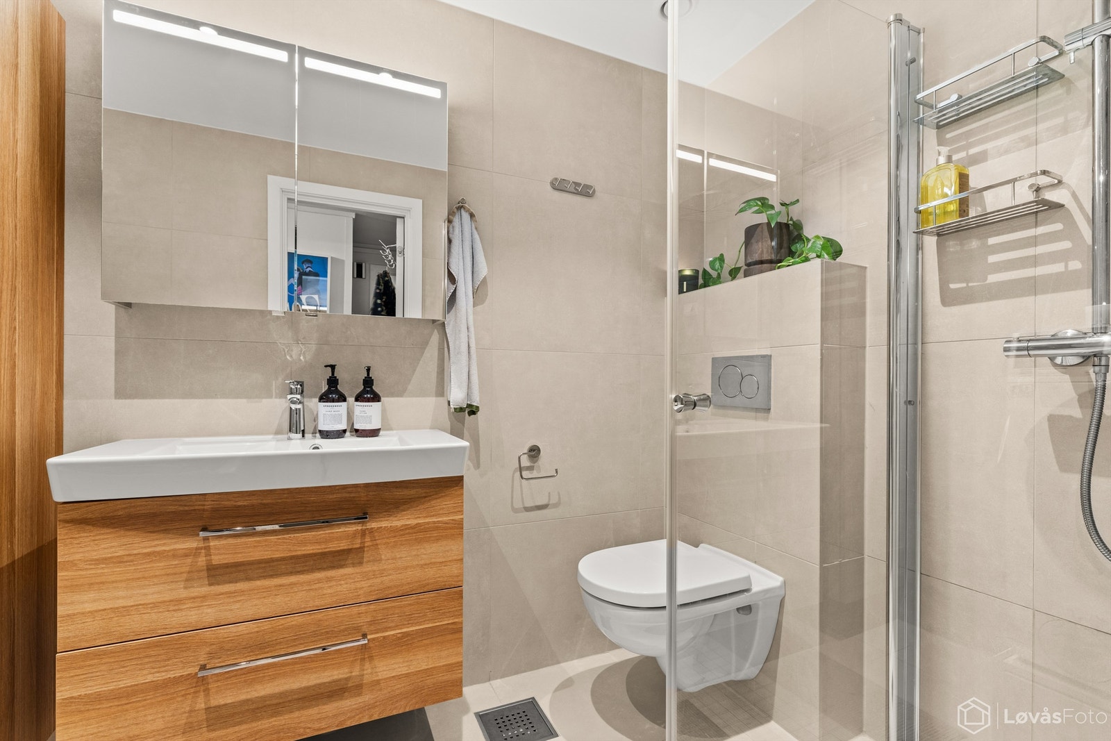 Badet ble i sin helhet rehabilitert i 2024 og fremstår med et moderne uttrykk. Galleribilde