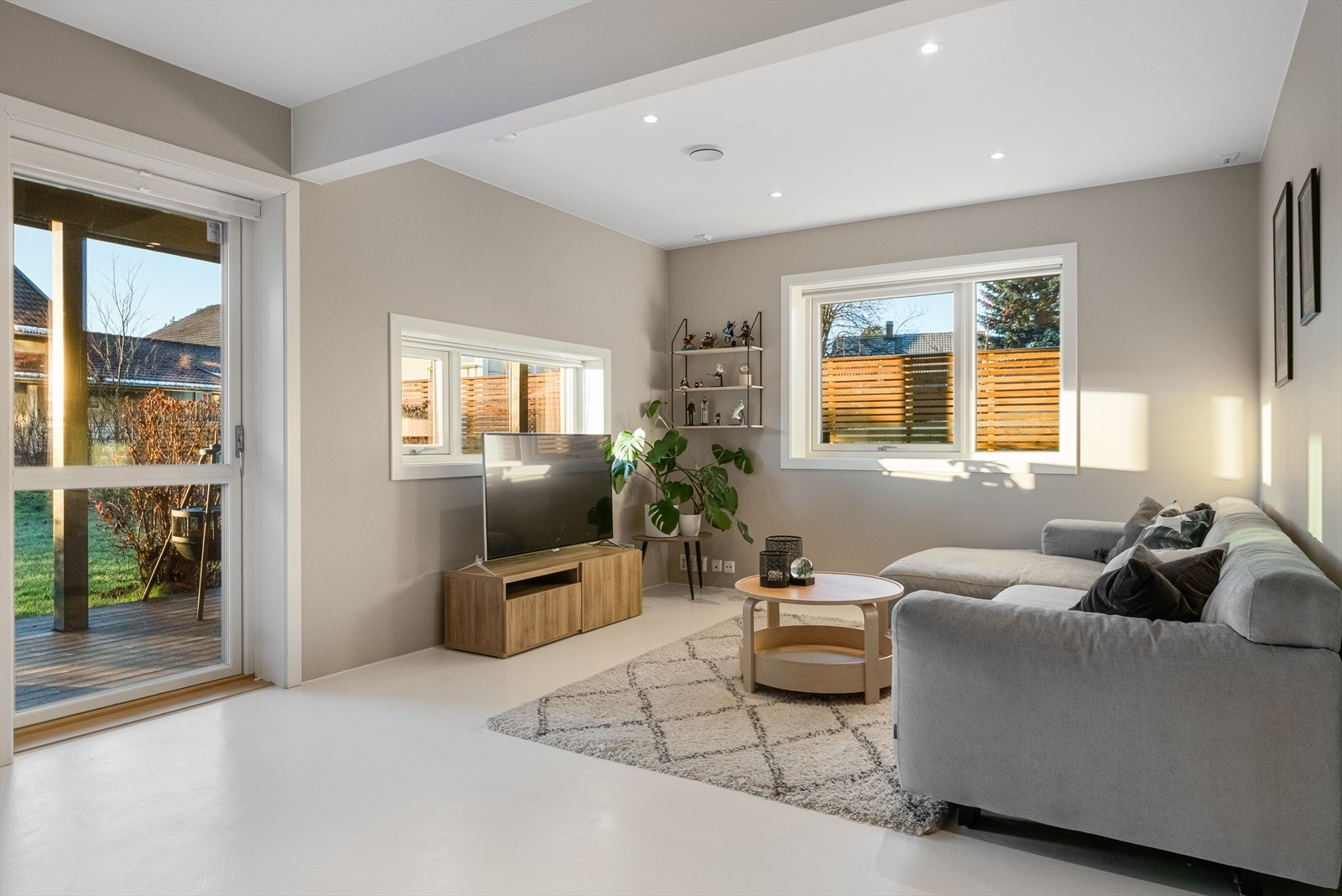 Denne stuen er et perfekt samlingssted for ungdommen, barna eller et fint sted å trekke seg unna. Galleribilde