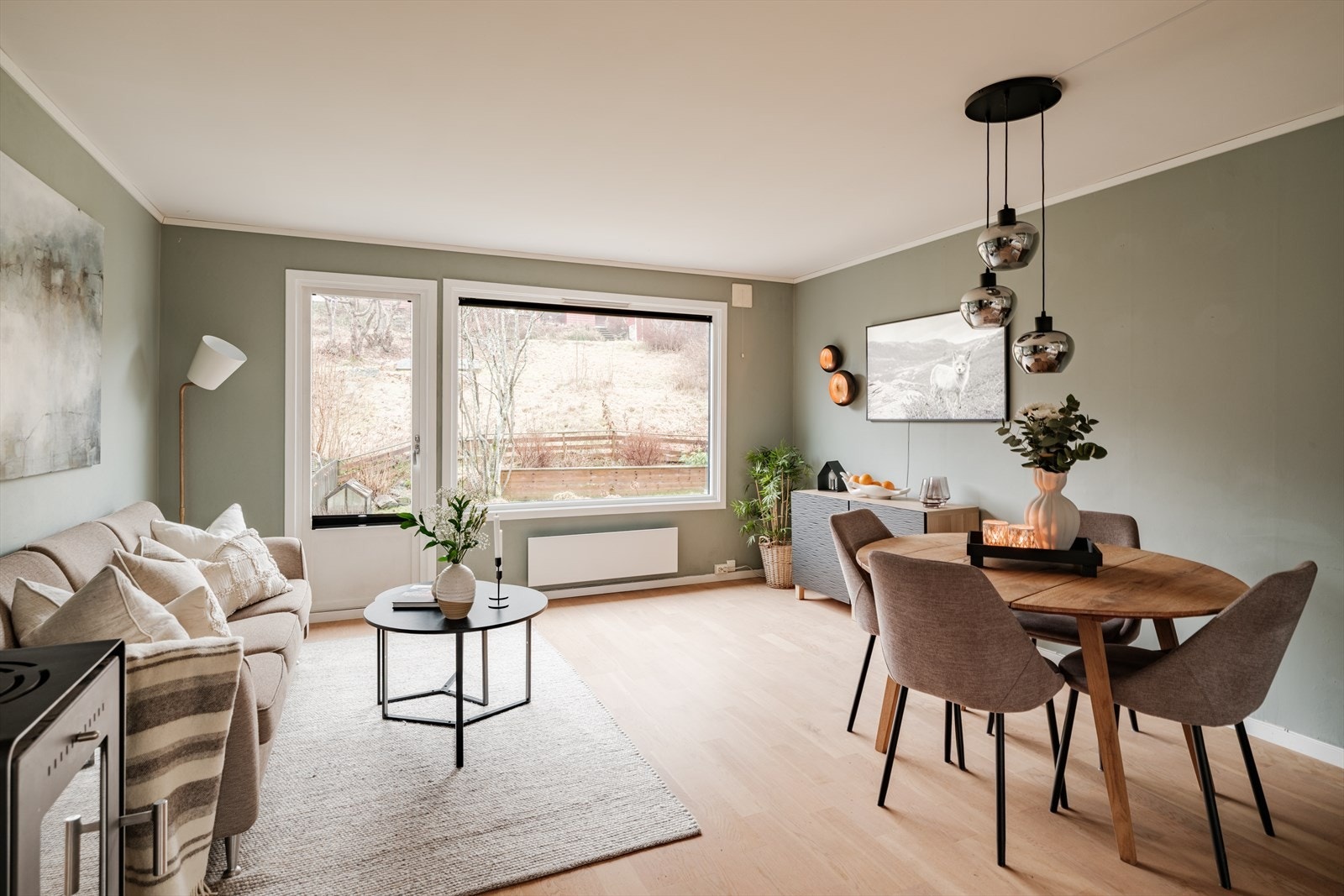 Boligen har god standard på innredninger, overflater og utstyr. Galleribilde