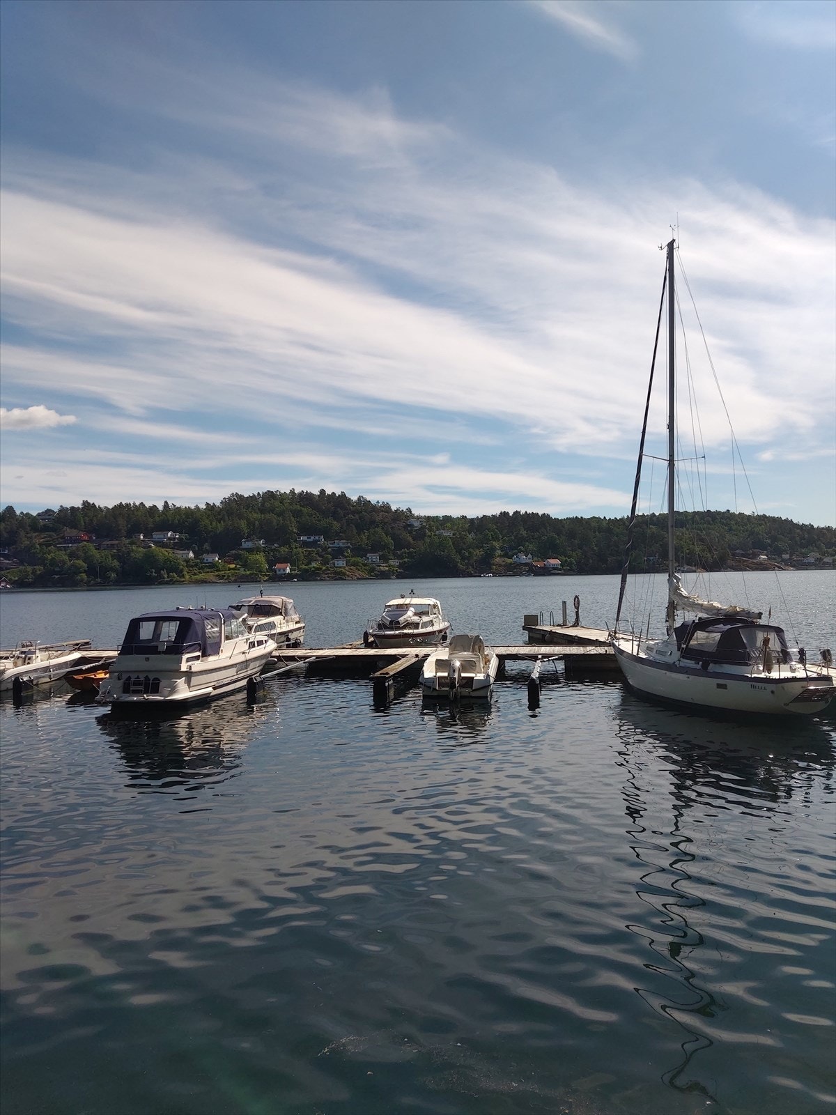 Tilhørende båtplass like nedenfor eiendommen Galleribilde
