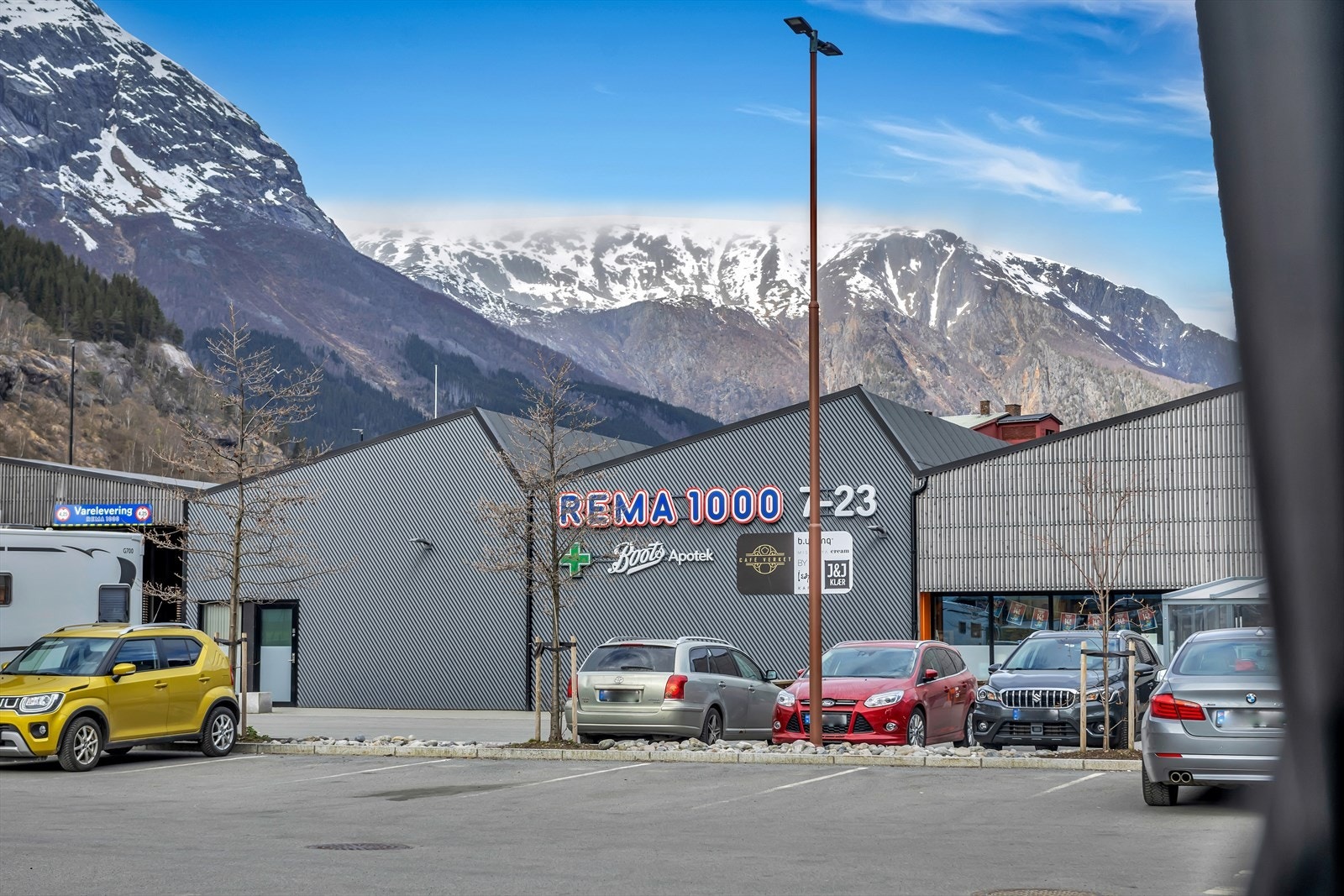 - 17 minutters gange til Rema 1000 - Galleribilde